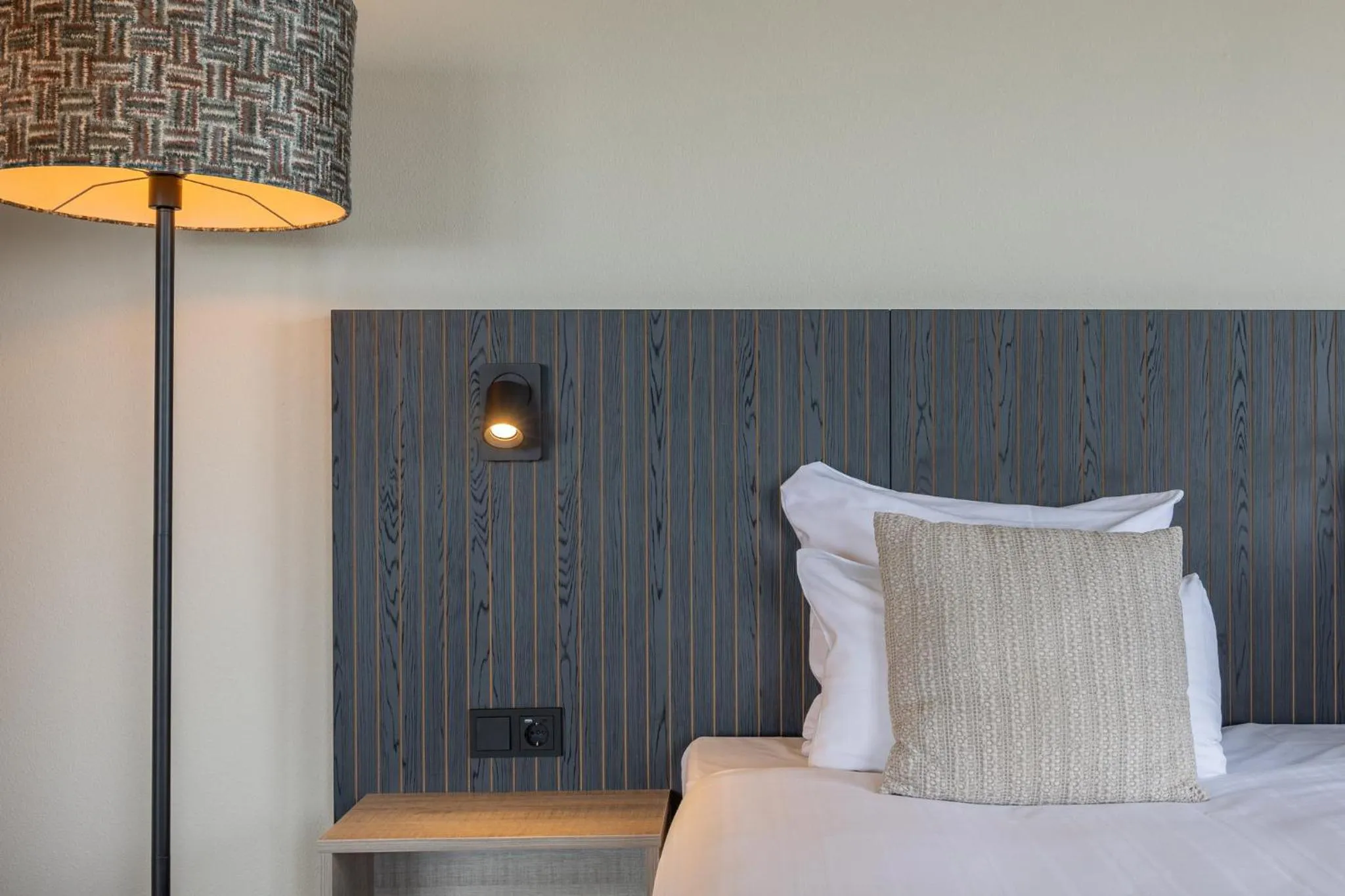 Photo of the whole room, Bed in Leonardo Hotel IJmuiden Seaport Beach