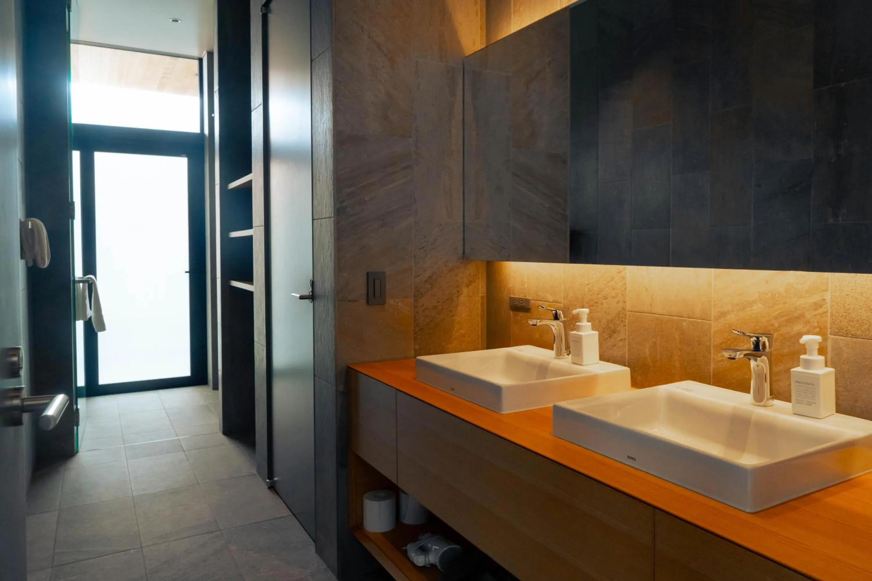 Bathroom in Intuition