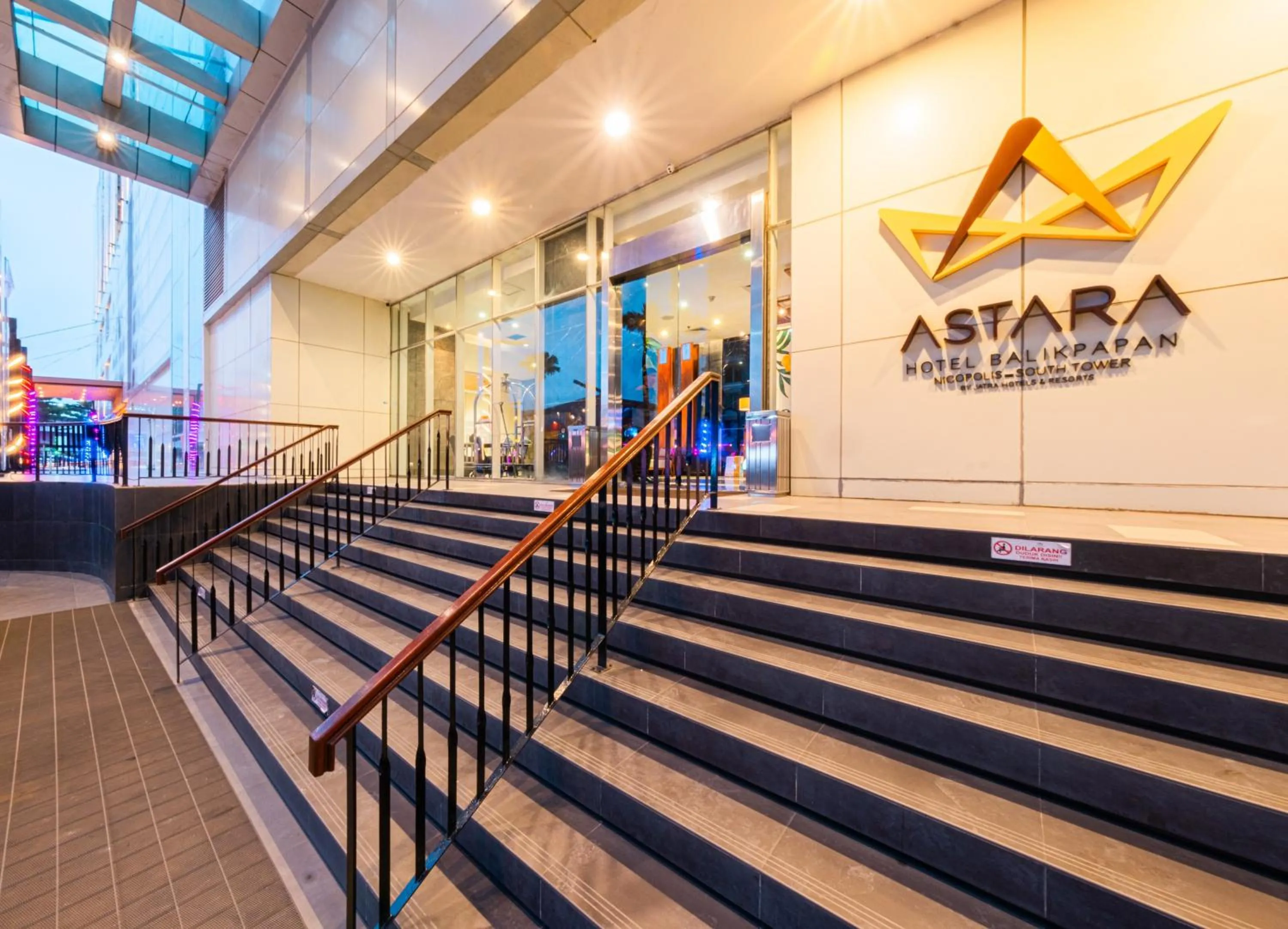 Property building in Astara Hotel Balikpapan