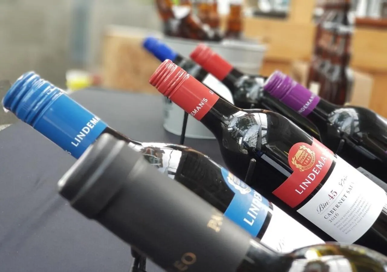 Restaurant/places to eat in Astara Hotel Balikpapan