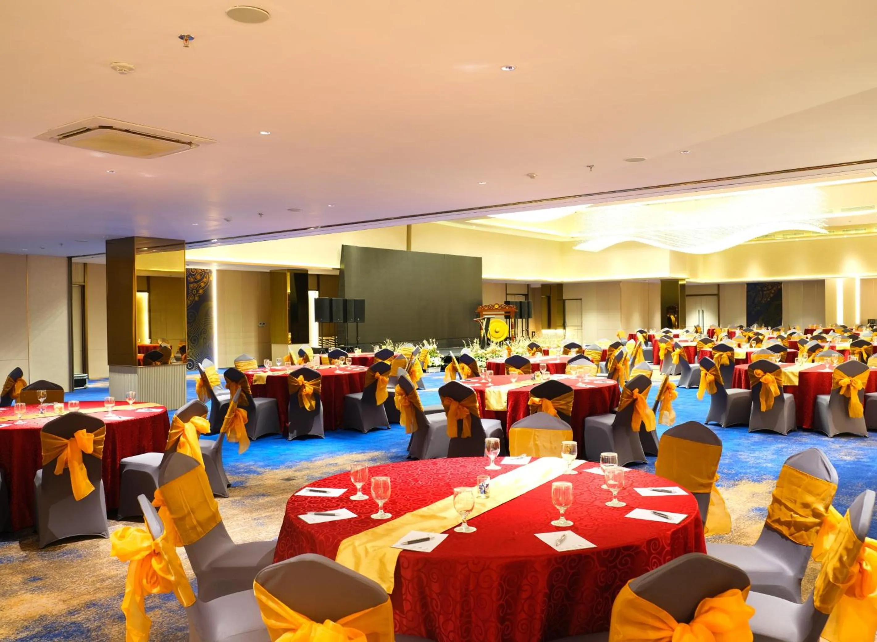 Business facilities in Astara Hotel Balikpapan