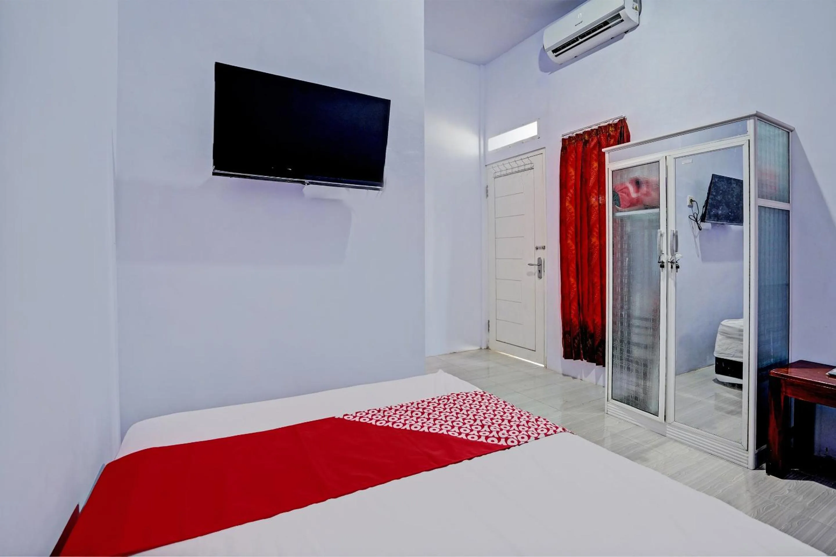 Bedroom, Bed in Hotel O Niza Guesthouse Syariah