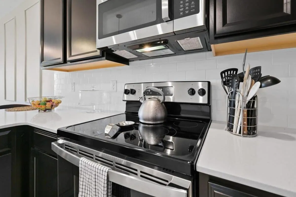 Magical Getaway - Super Cute 3BR Apartment