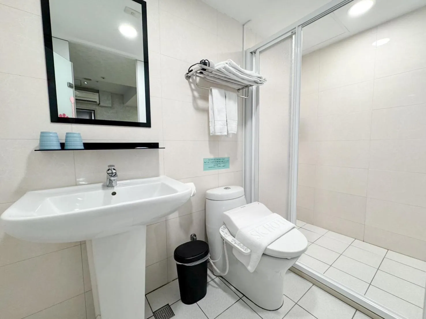 西門雲町旅店 Sky Gate Hotel