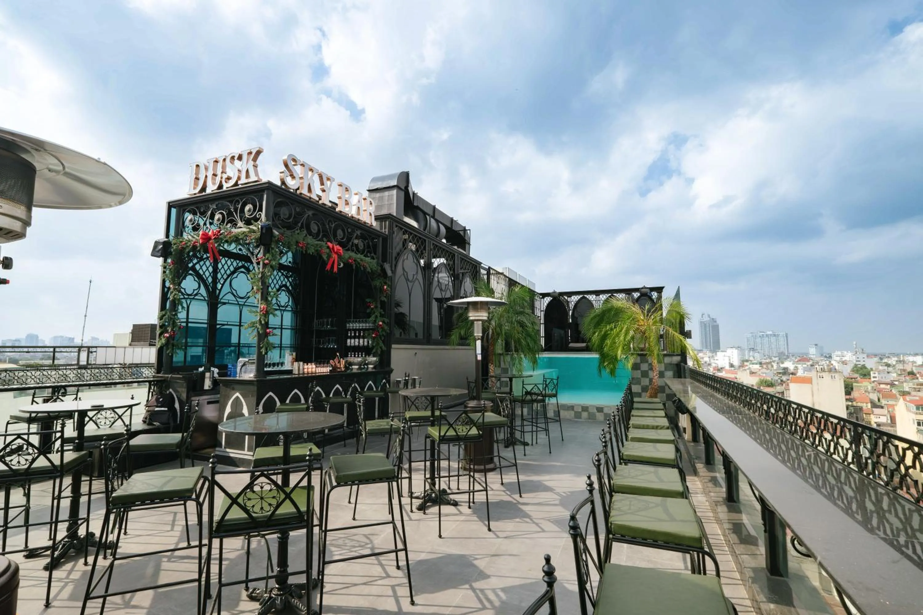 Lounge or bar in Le Chanvre Hanoi Hotel & Spa