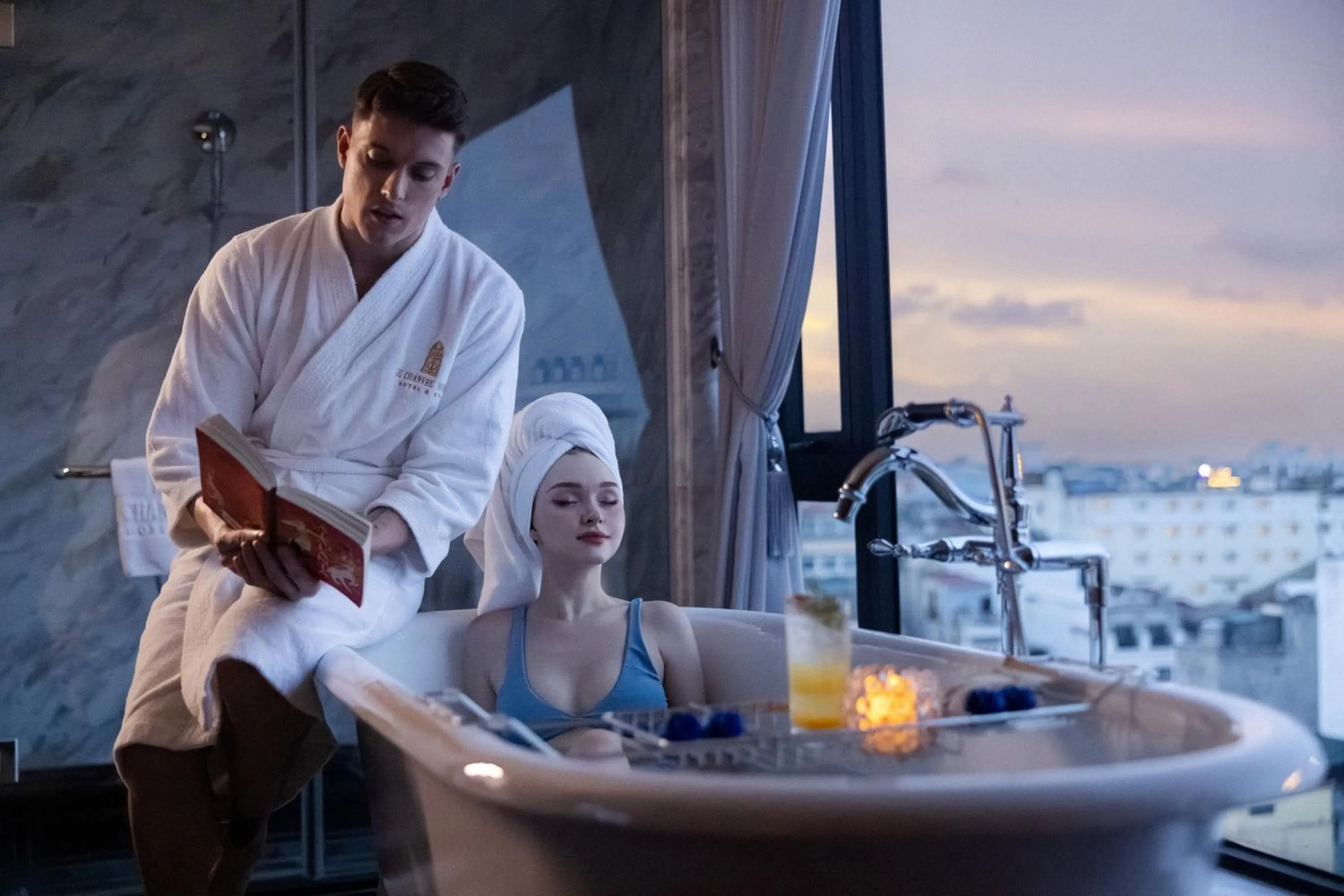 Guests in Le Chanvre Hanoi Hotel & Spa