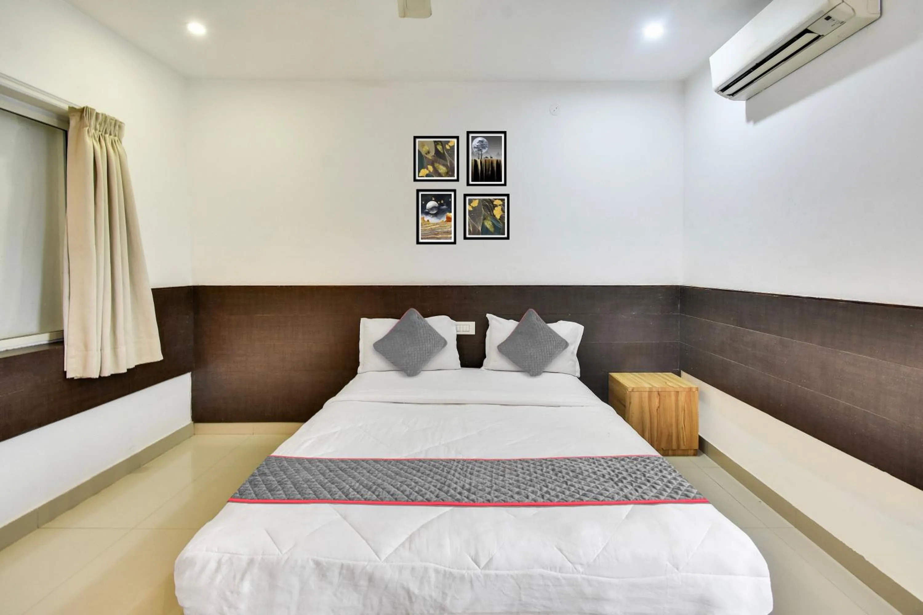 Bedroom in Collection O Elite Residency