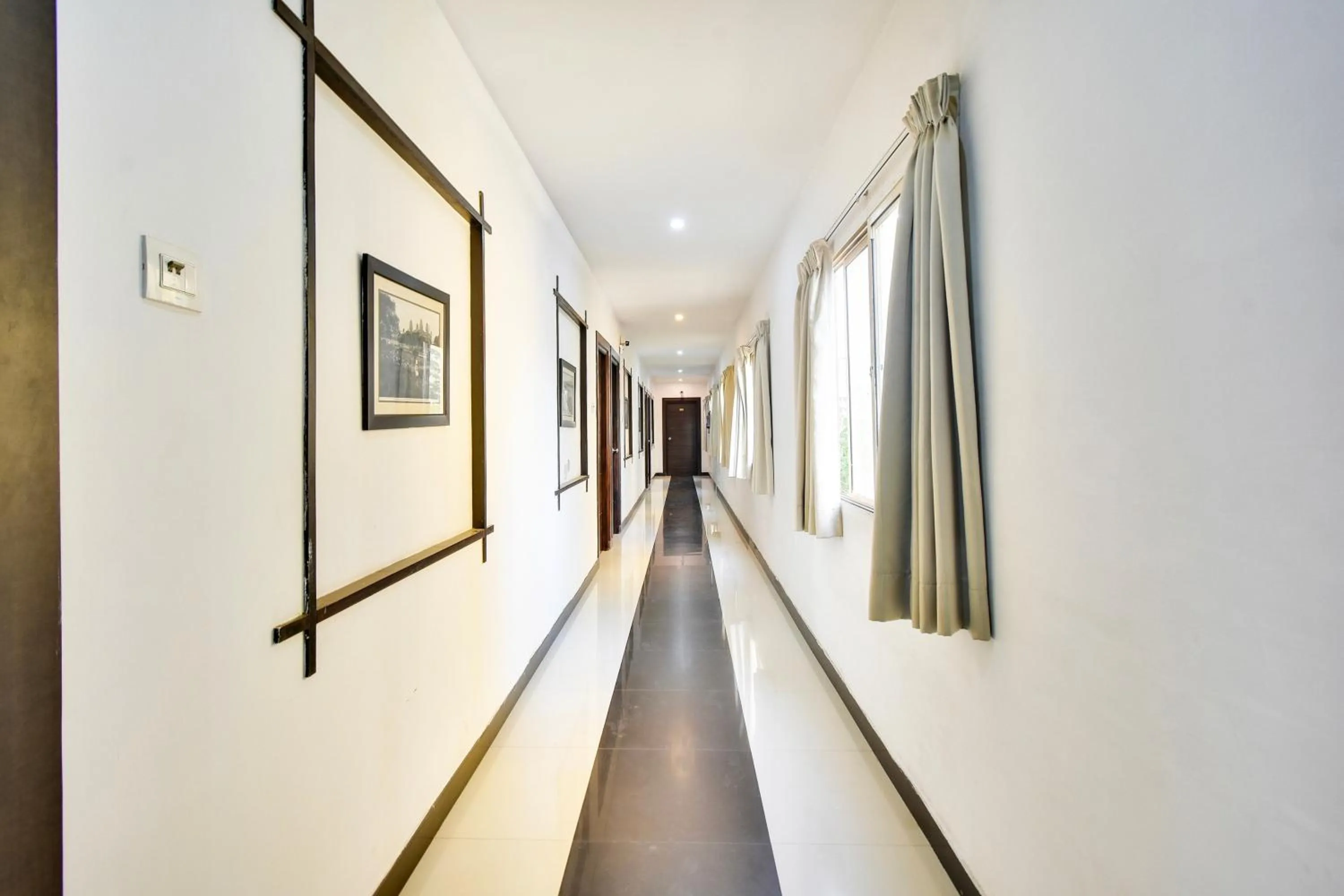 Lobby or reception in Collection O Elite Residency