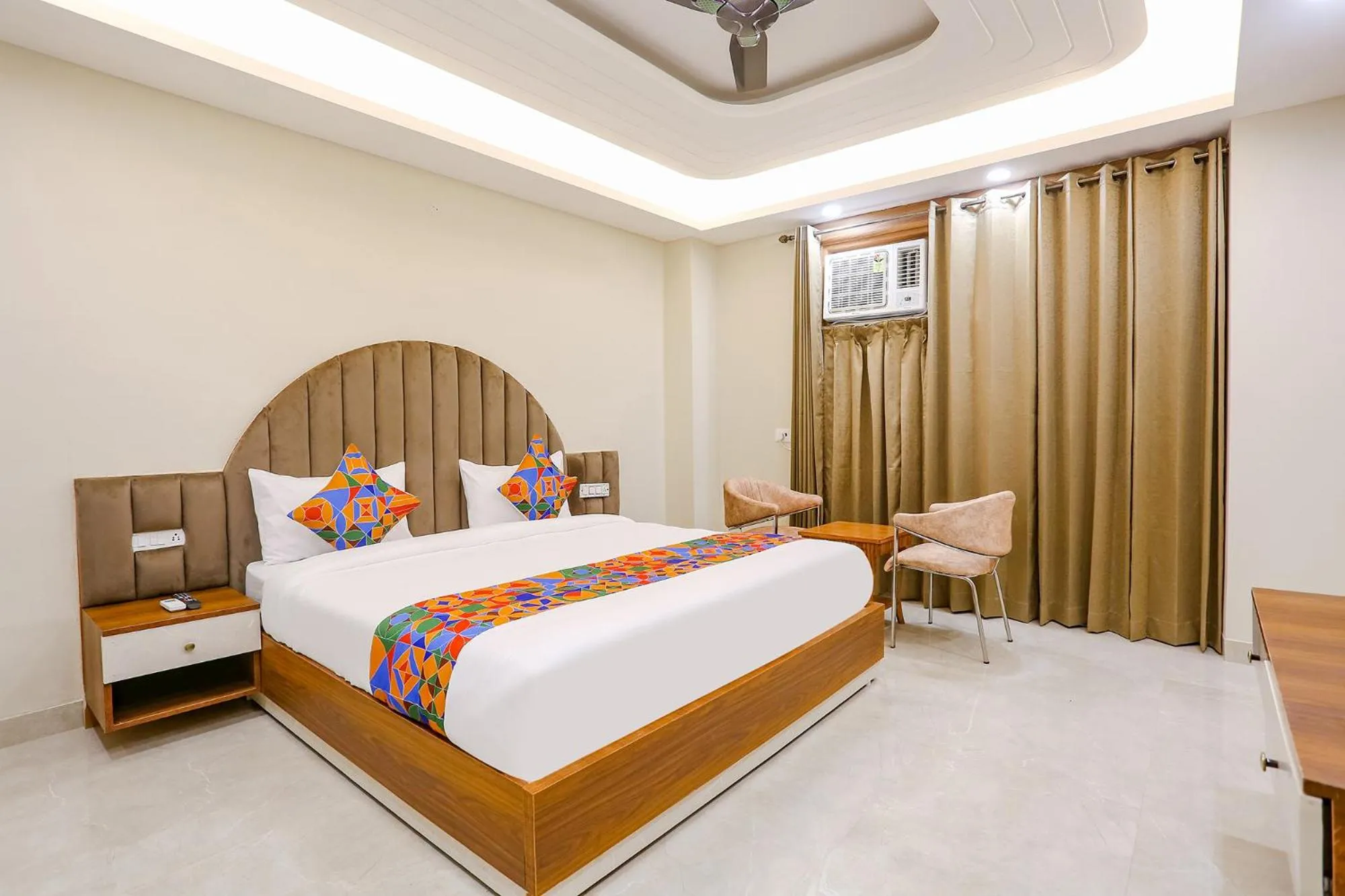 TV and multimedia, Bed in FabHotel Raahi Retreat - Nr Star Mall & 32nd Avenue