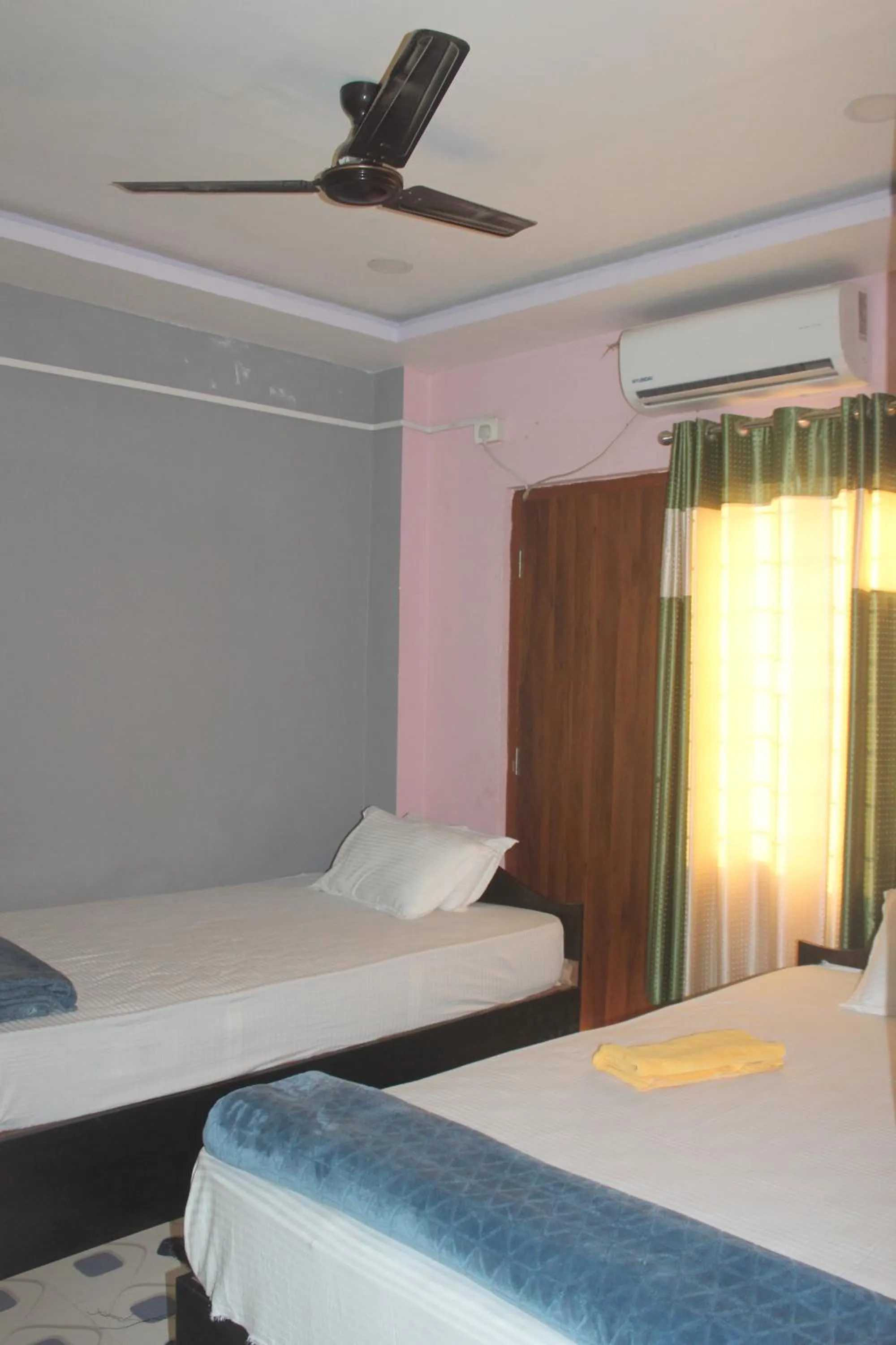 Bedroom in Hotel Giggle Coast Restro and Lodge