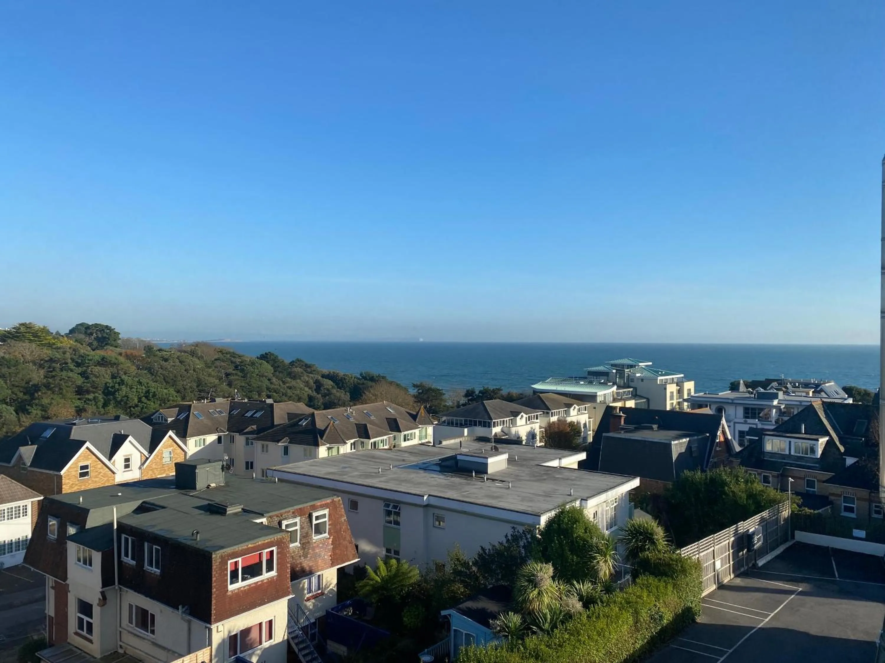 Sea view in The Riviera Hotel & Apartments - Alum Chine