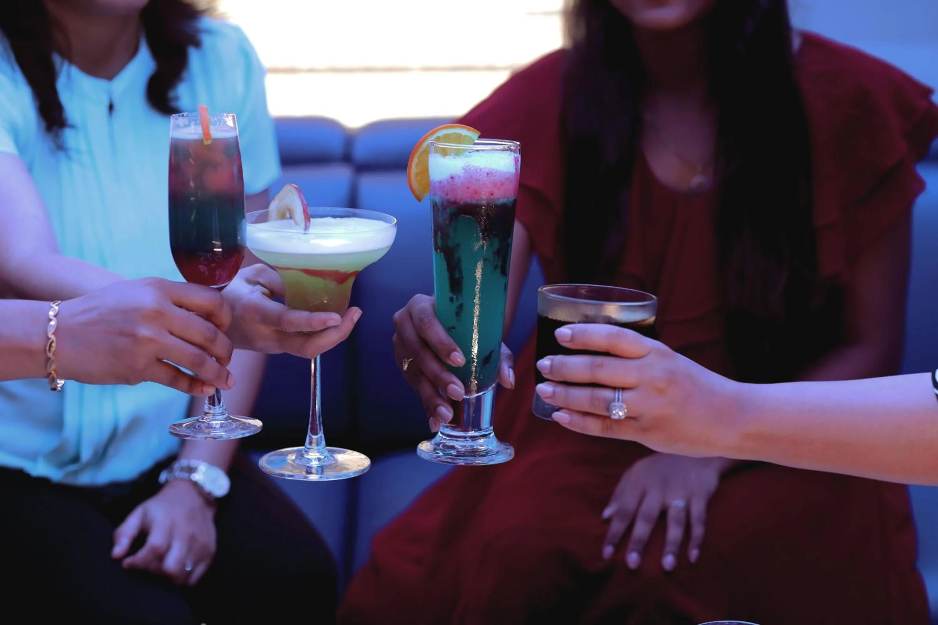 Lounge or bar in Aralia International Airport, Mumbai