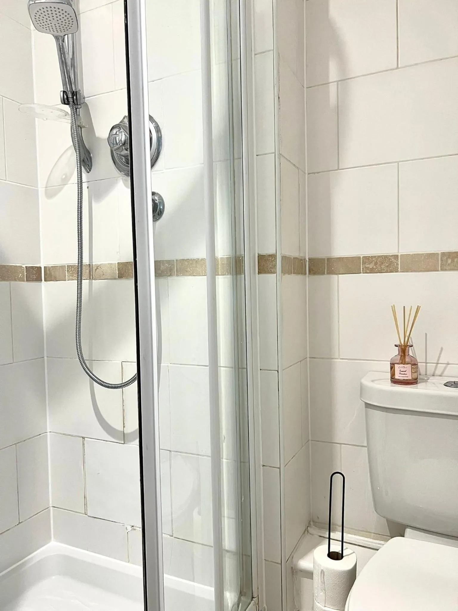 Bathroom in Central Watford Duplex