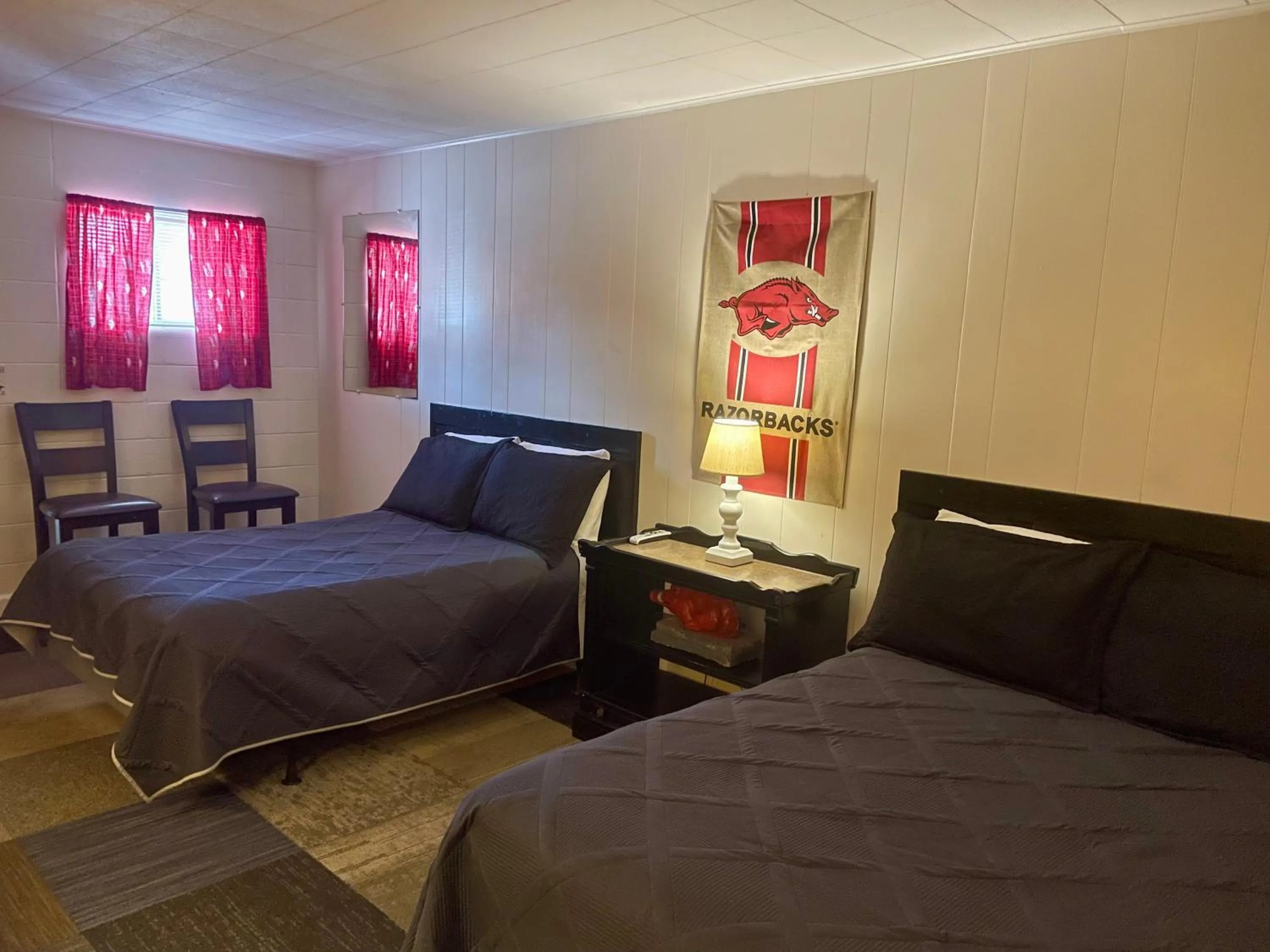 Bed in Sportsman's Lodge