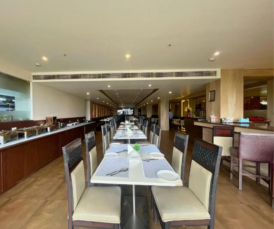 Restaurant/places to eat in Prism - A Boutique Hotel