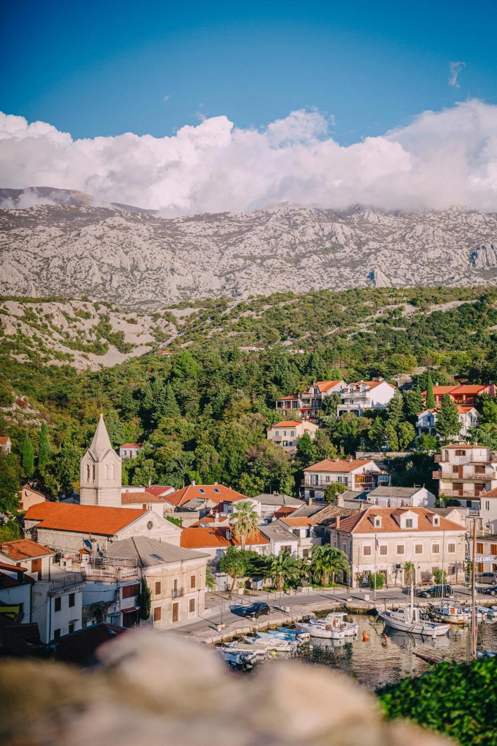 Nearby landmark in Kul IN Ablana