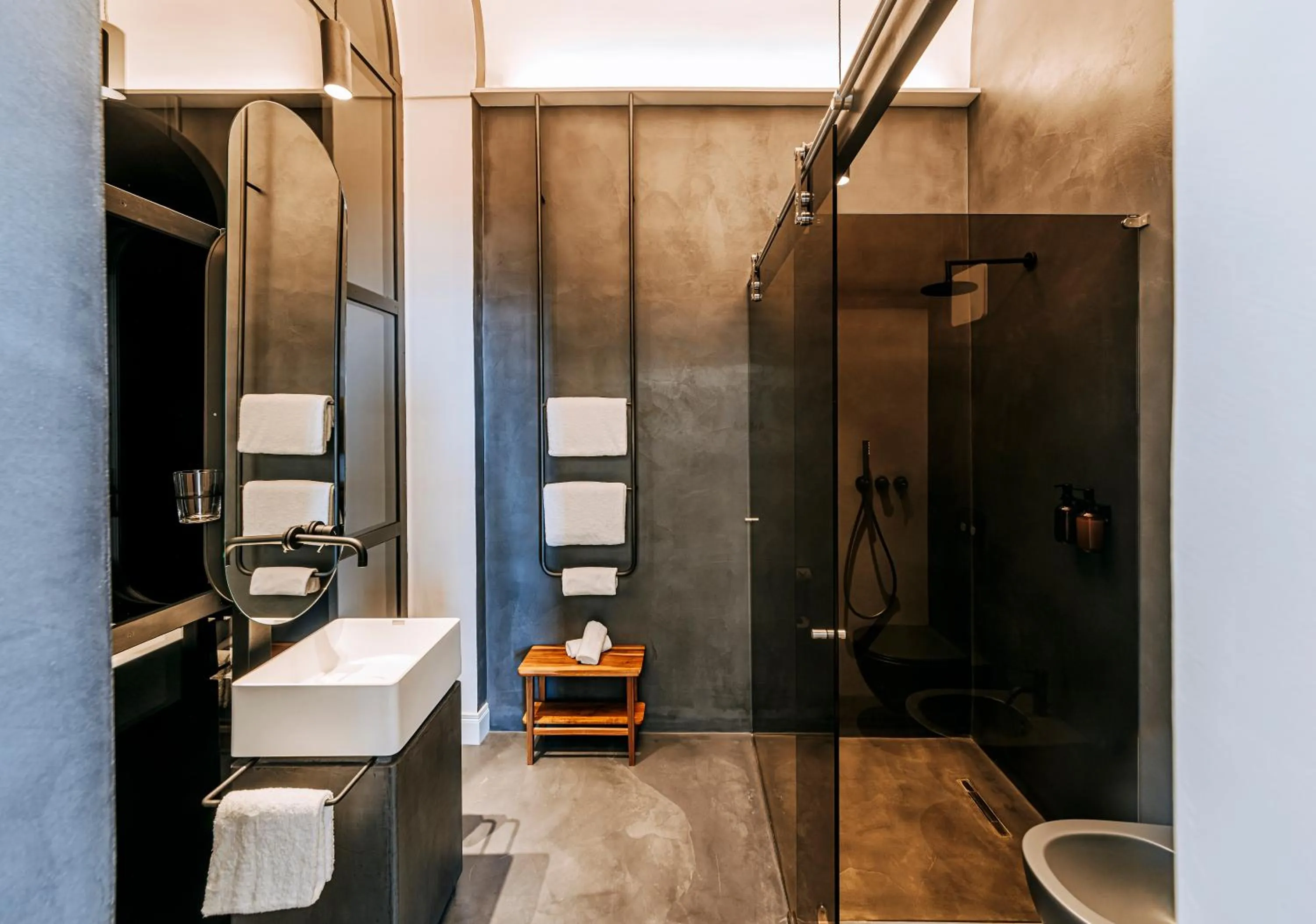 Bathroom in Ischia Lighthousehideaway