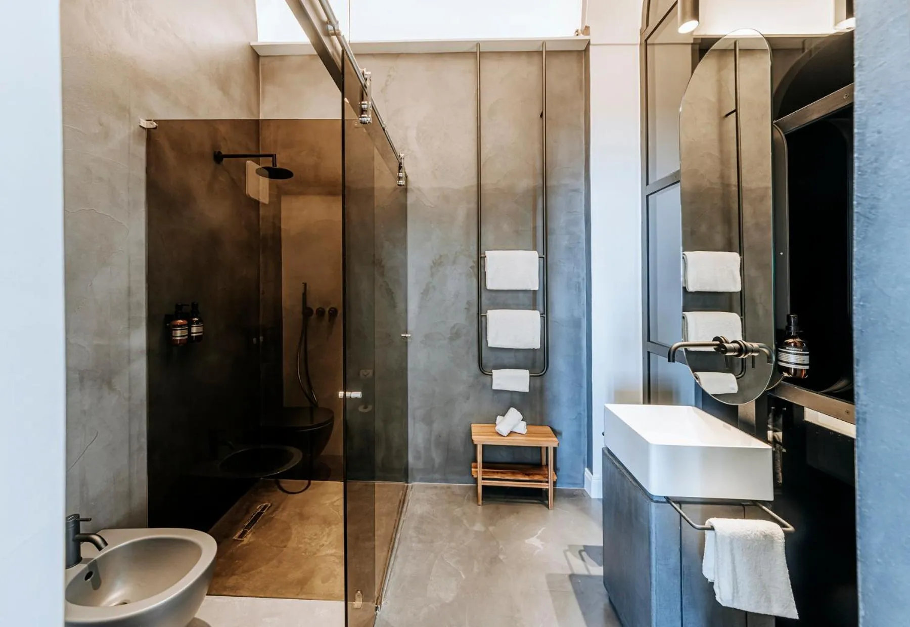 Shower in Ischia Lighthousehideaway