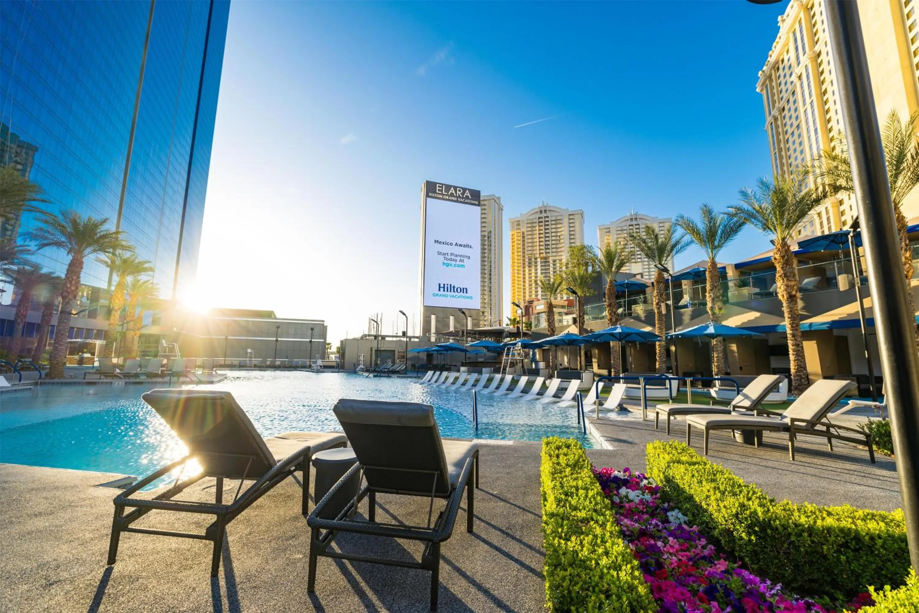 Pool view in Hilton Club Elara Las Vegas
