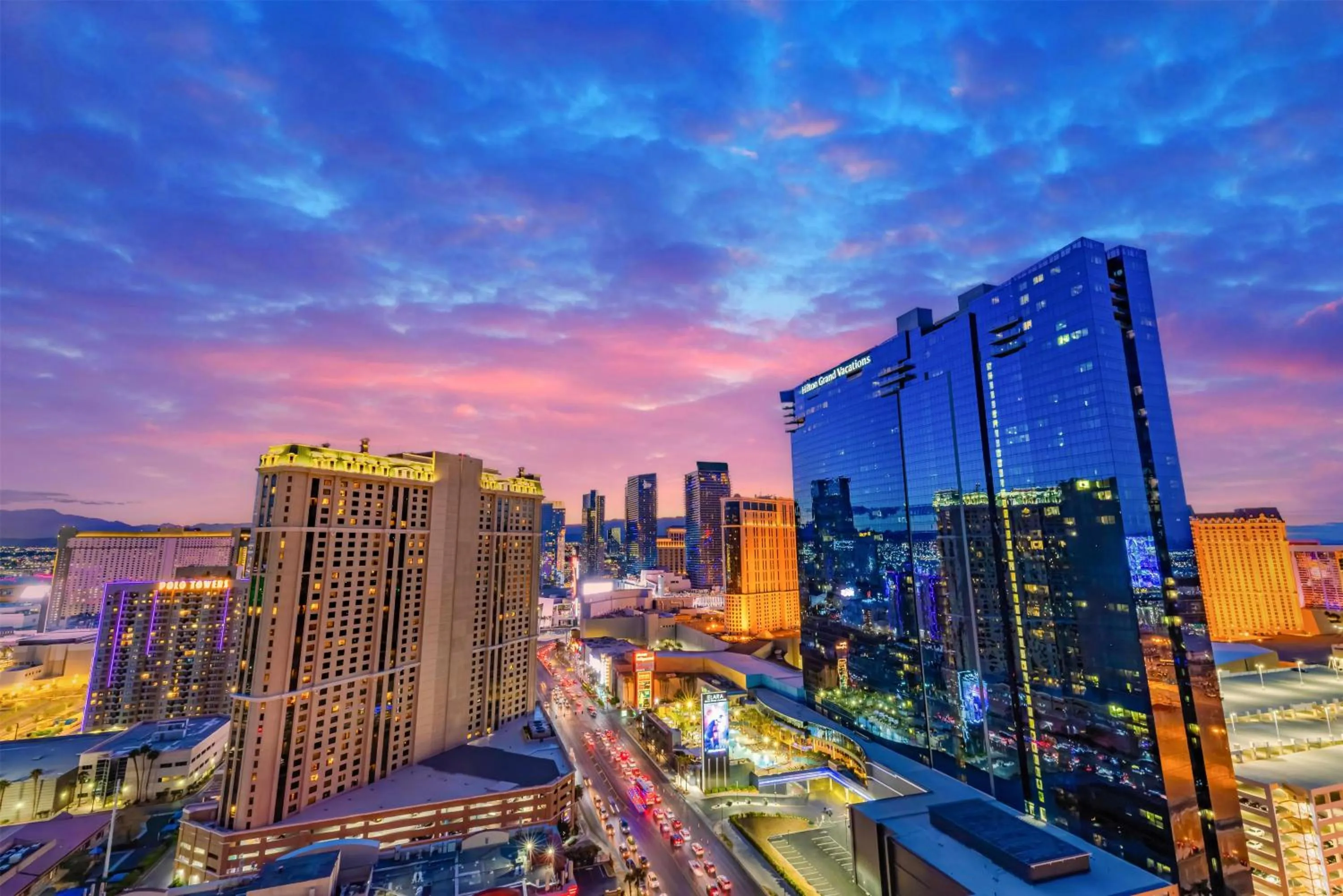 Property building in Hilton Club Elara Las Vegas