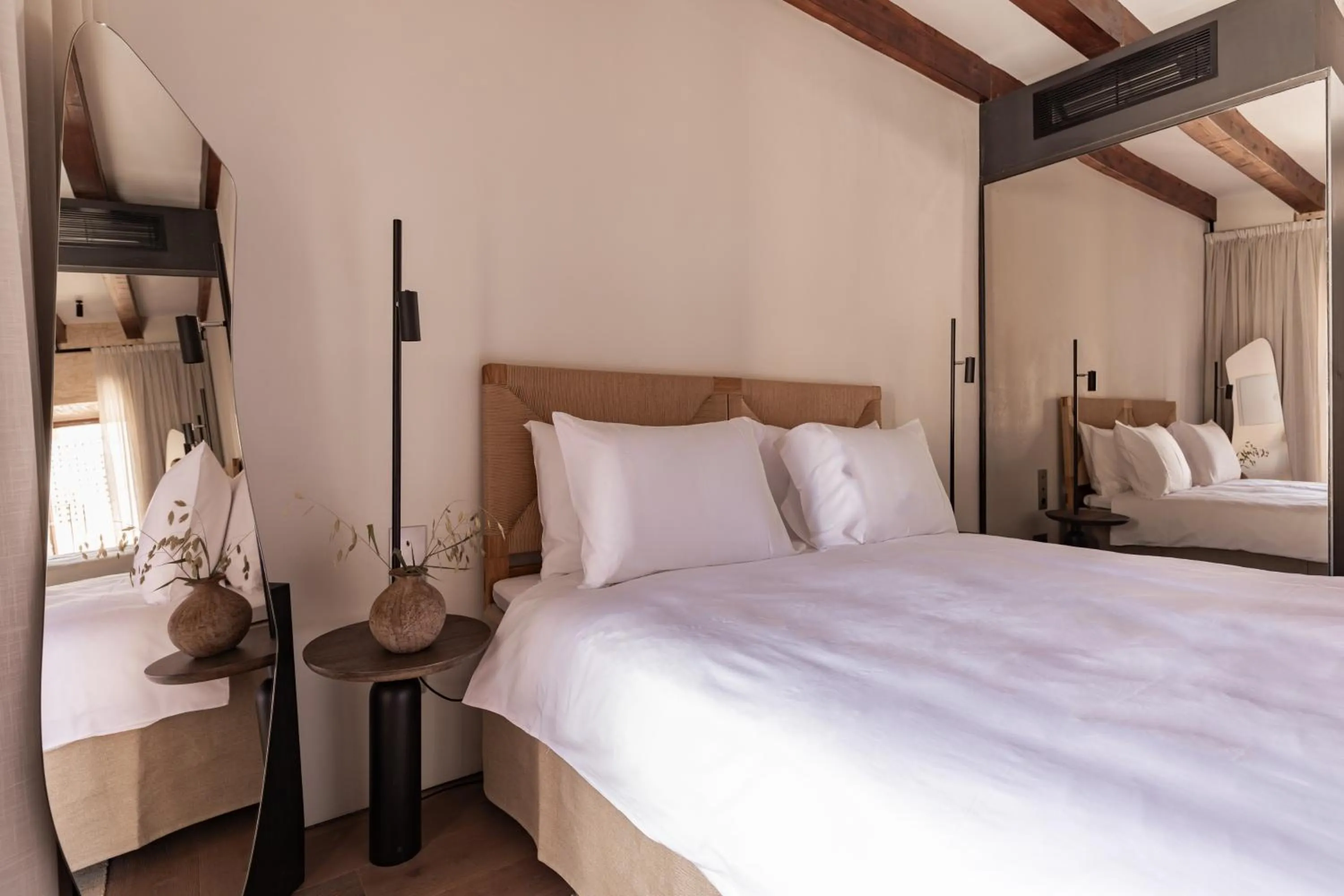 Bed in Nobis Hotel Palma, a Member of Design Hotels