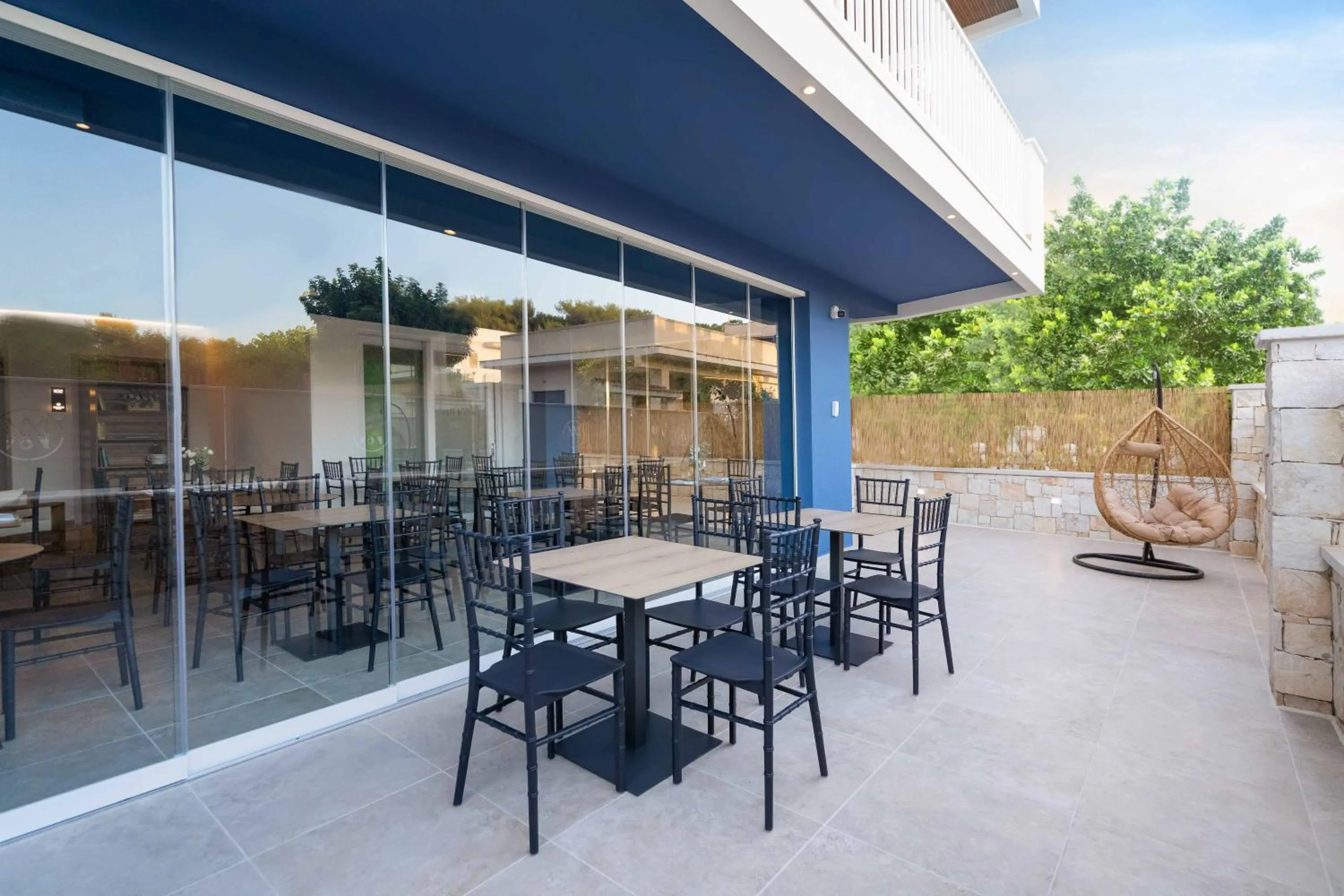 Patio in Hotel Mhami