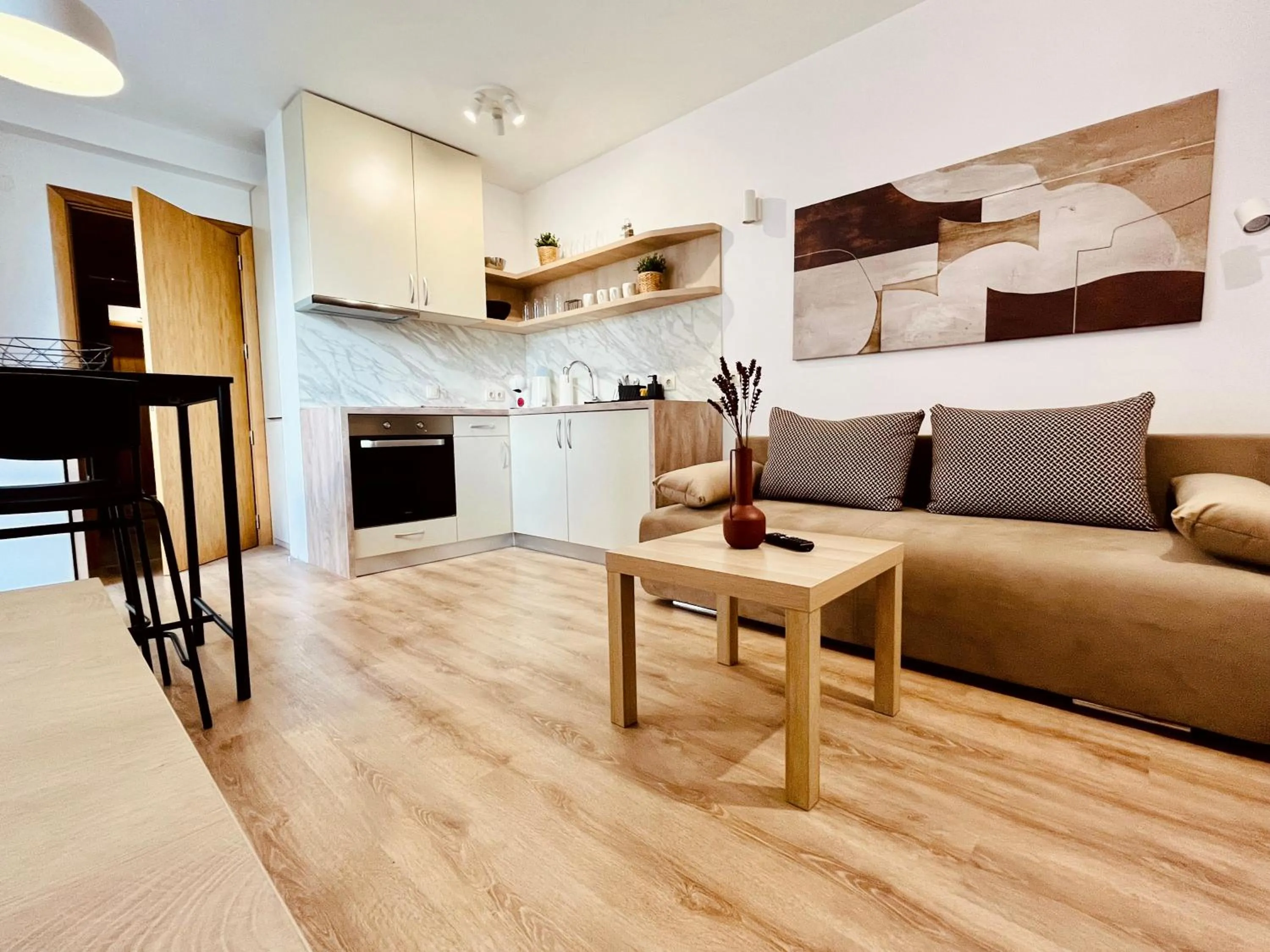 Apart-Hotels-Sofia, AHS