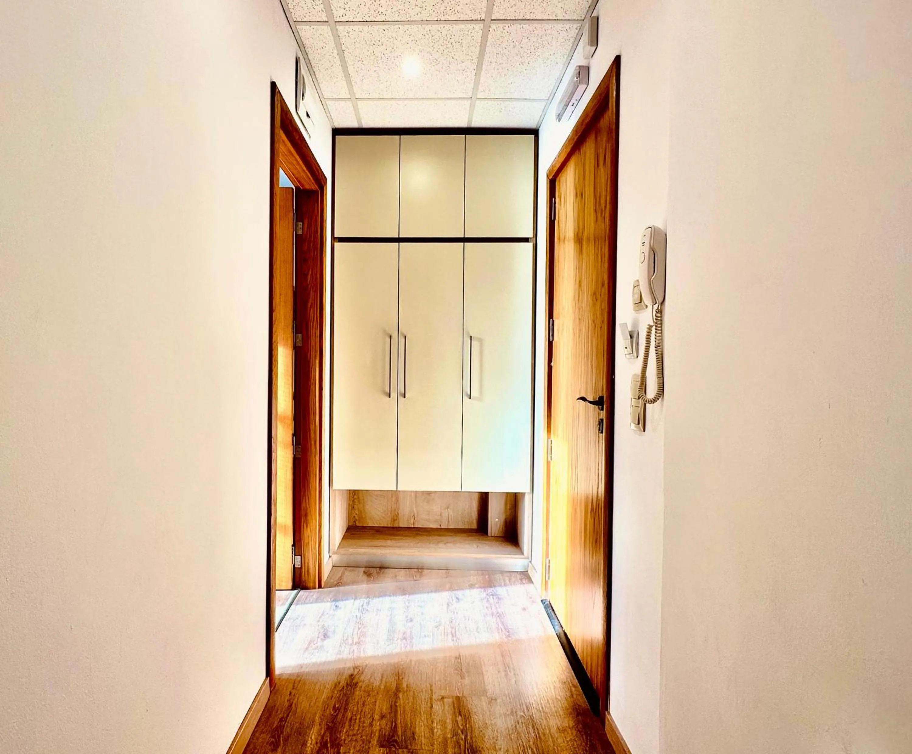 Apart-Hotels-Sofia, AHS