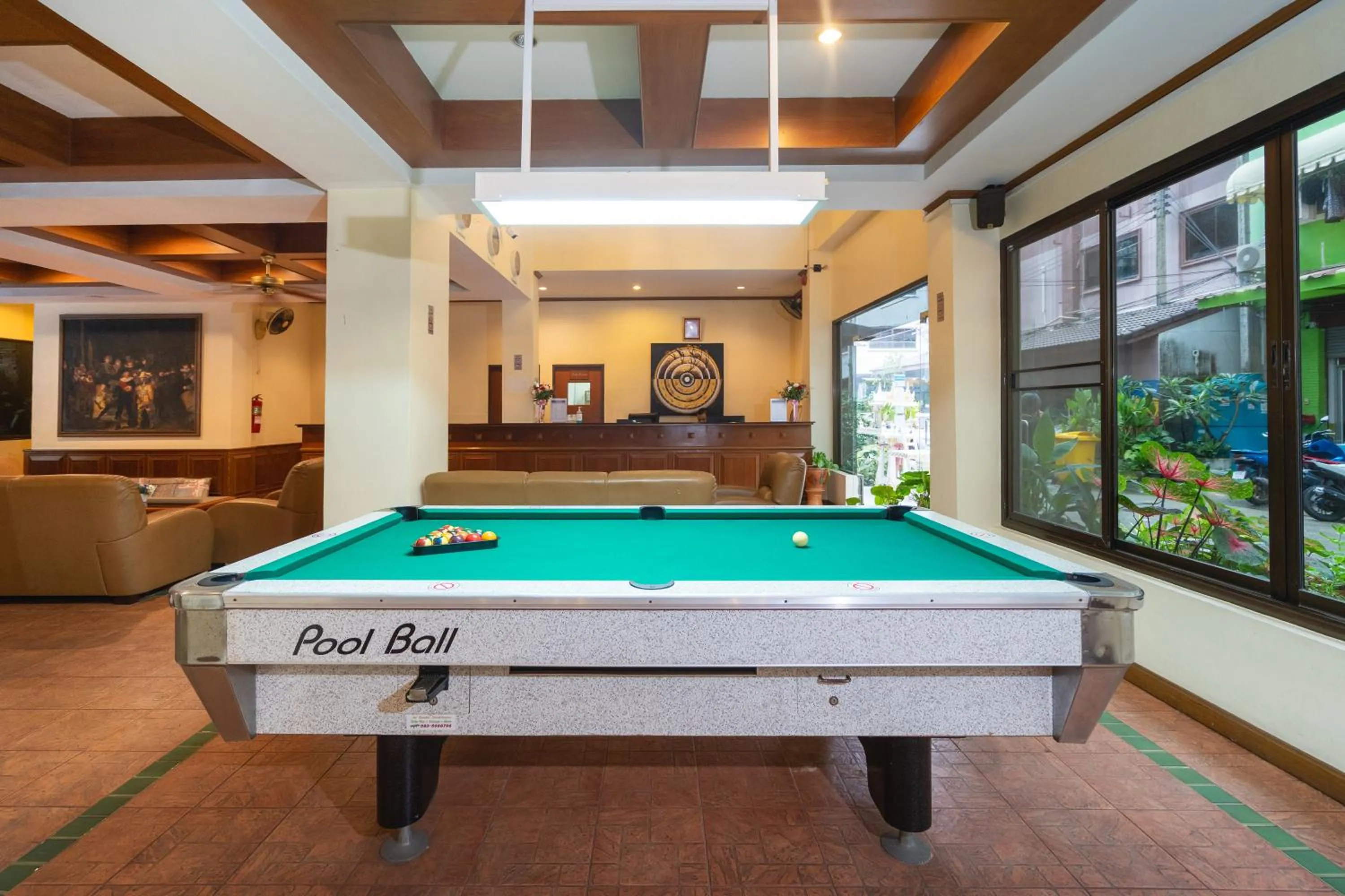Billiard in Patong Central Residence & Apartment