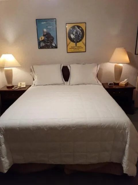 Bed in Beaumont Hotel