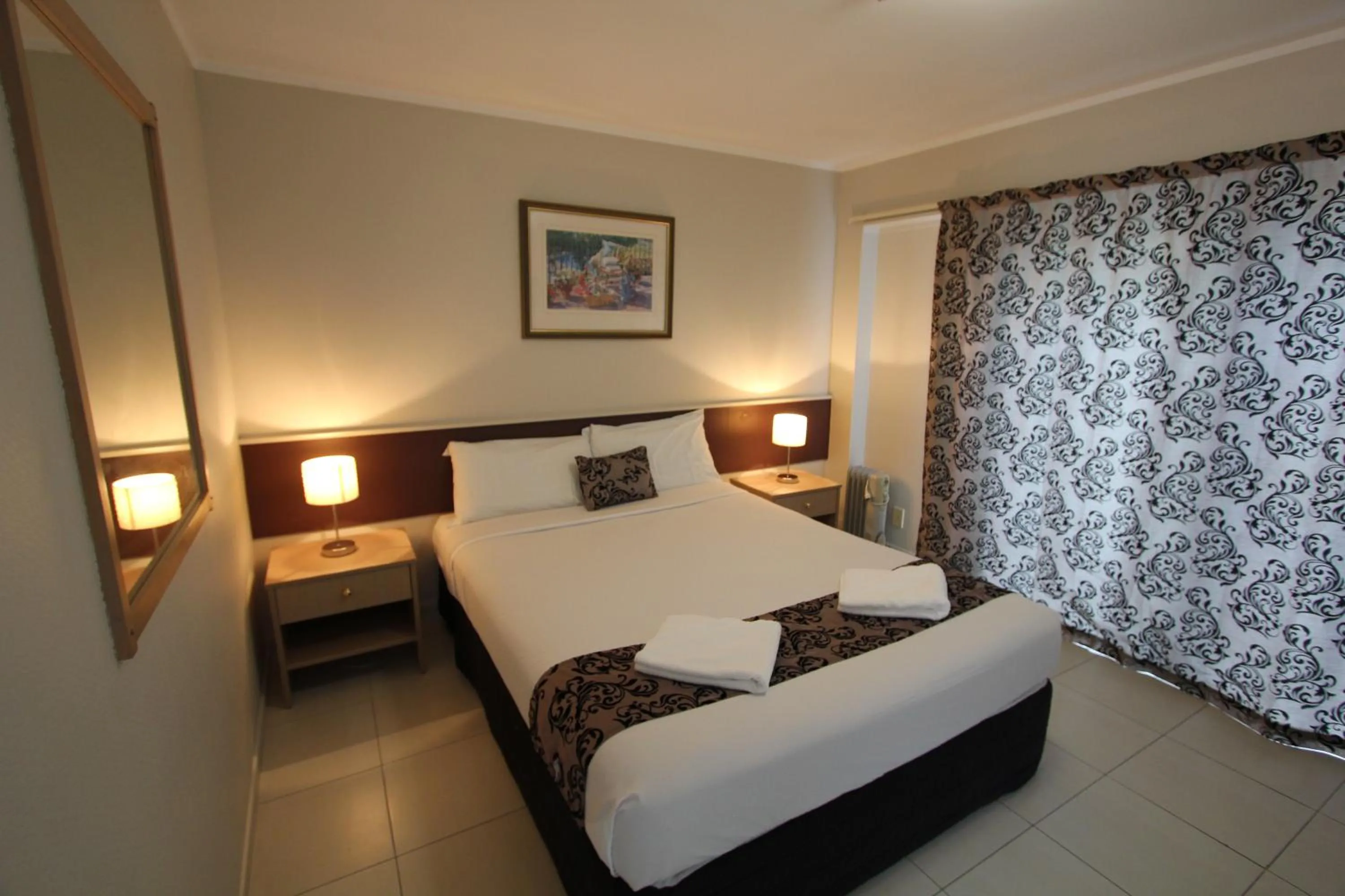 Living room in Motel 80