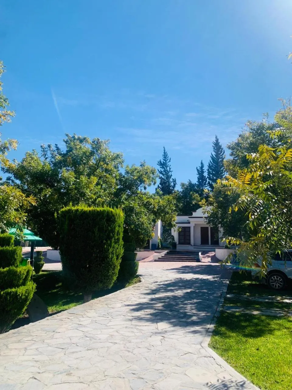 La Ilusión Hotel Campestre y Balneario