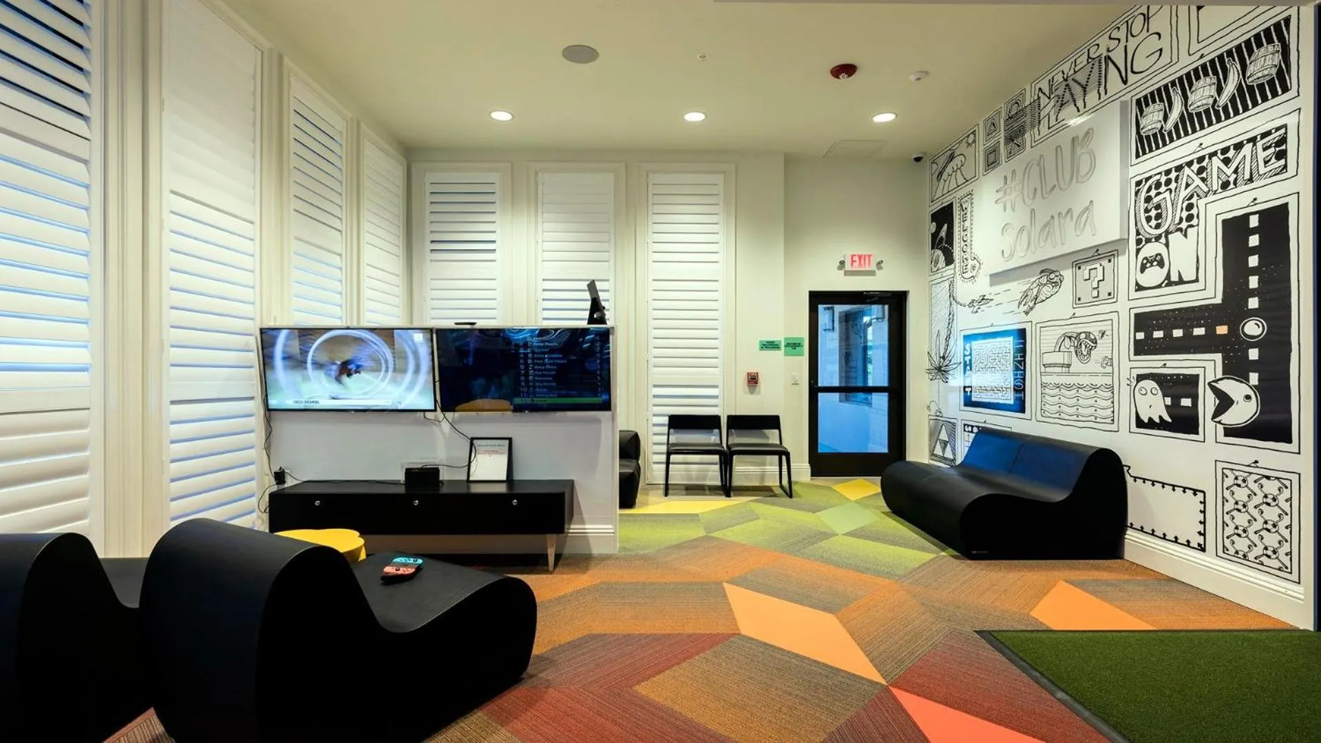 Photo of the whole room in Disney Getaway: Pool, Spa, Games, Great Locale