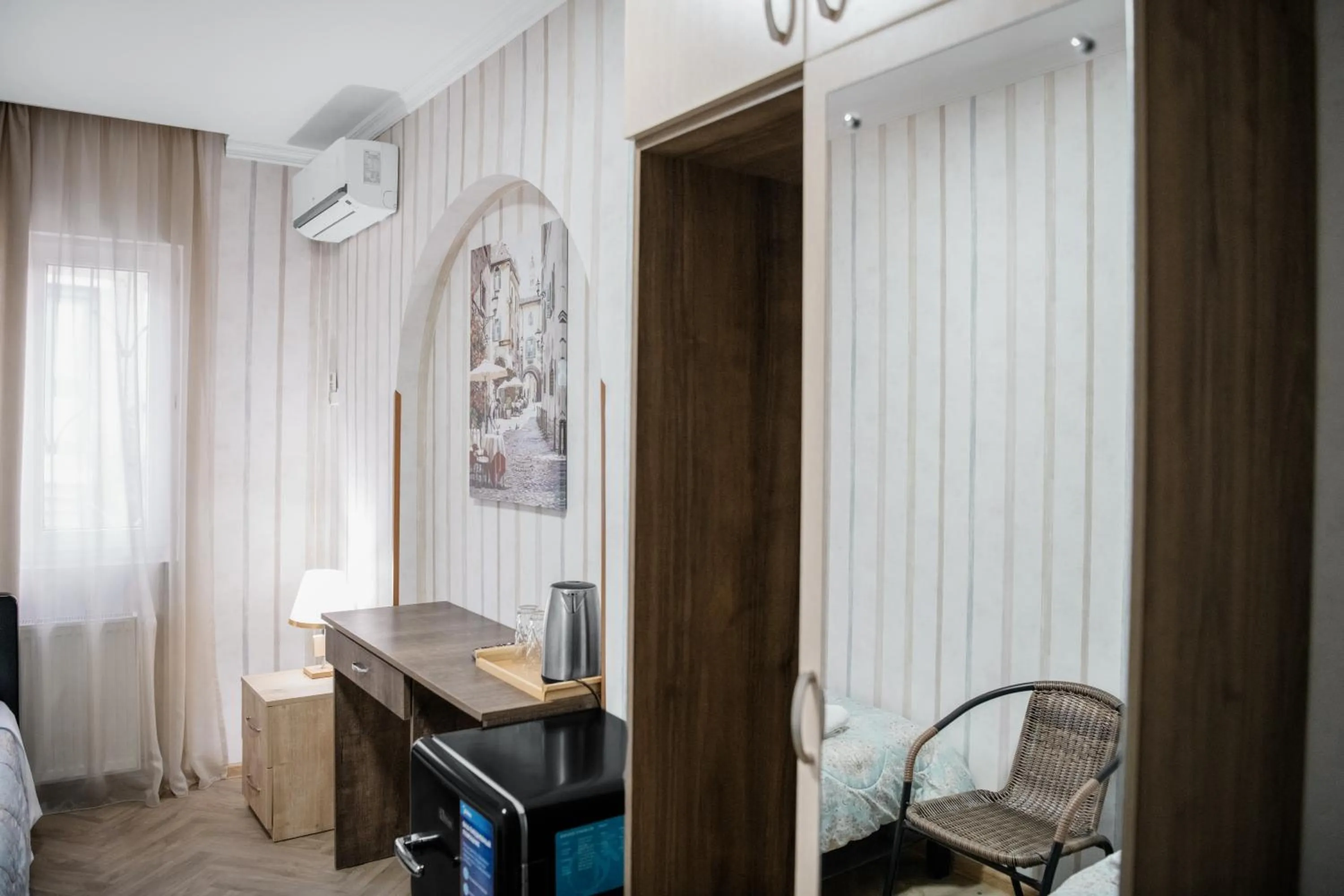 hair dresser in Lotus Hotel