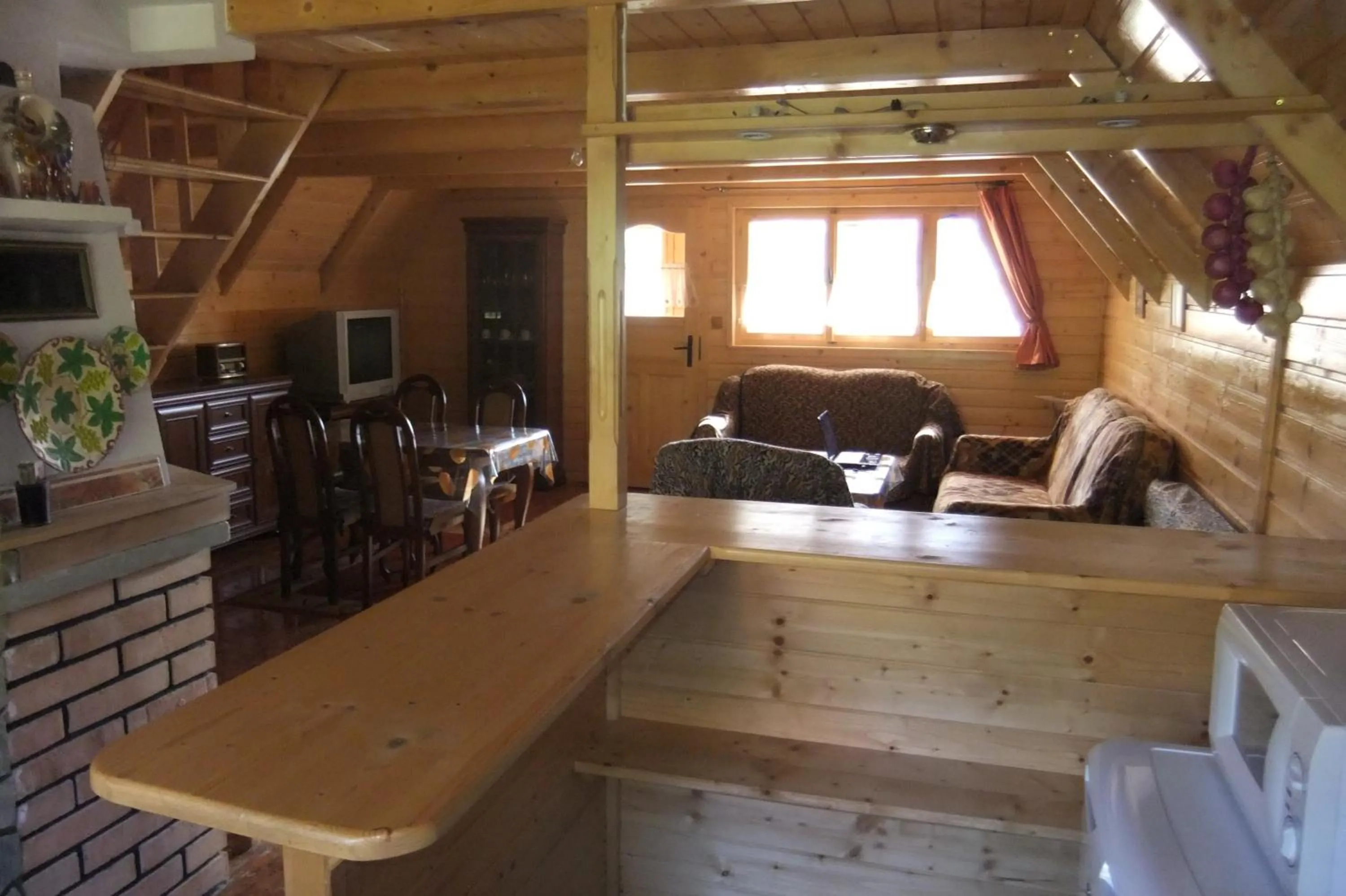 Kitchen or kitchenette in Chata Katka