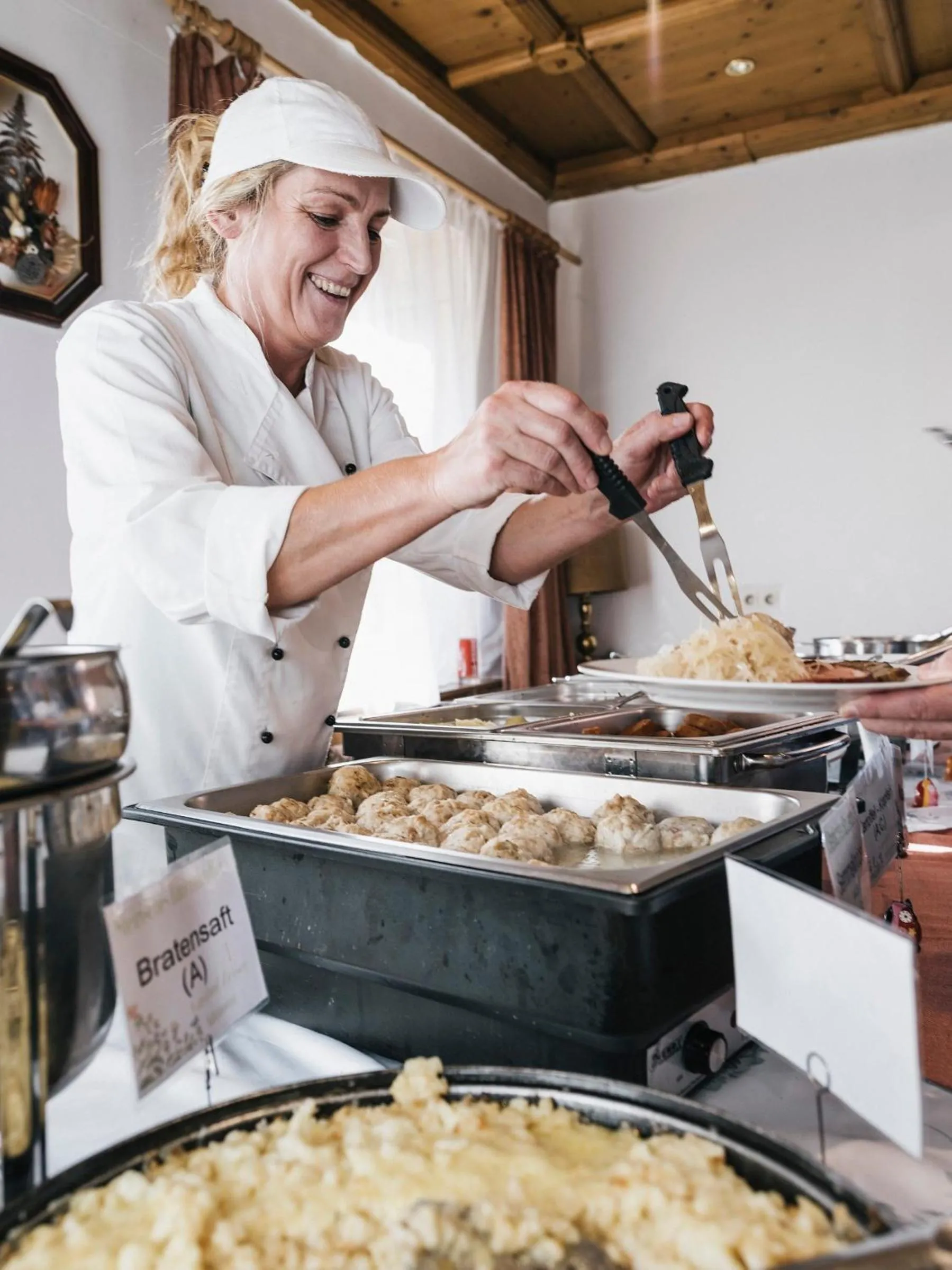 Restaurant/places to eat in Gasthof Zeiser