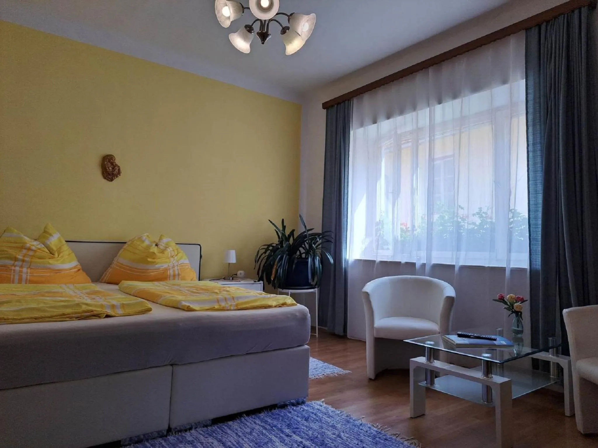 Photo of the whole room in Gasthof Zeiser