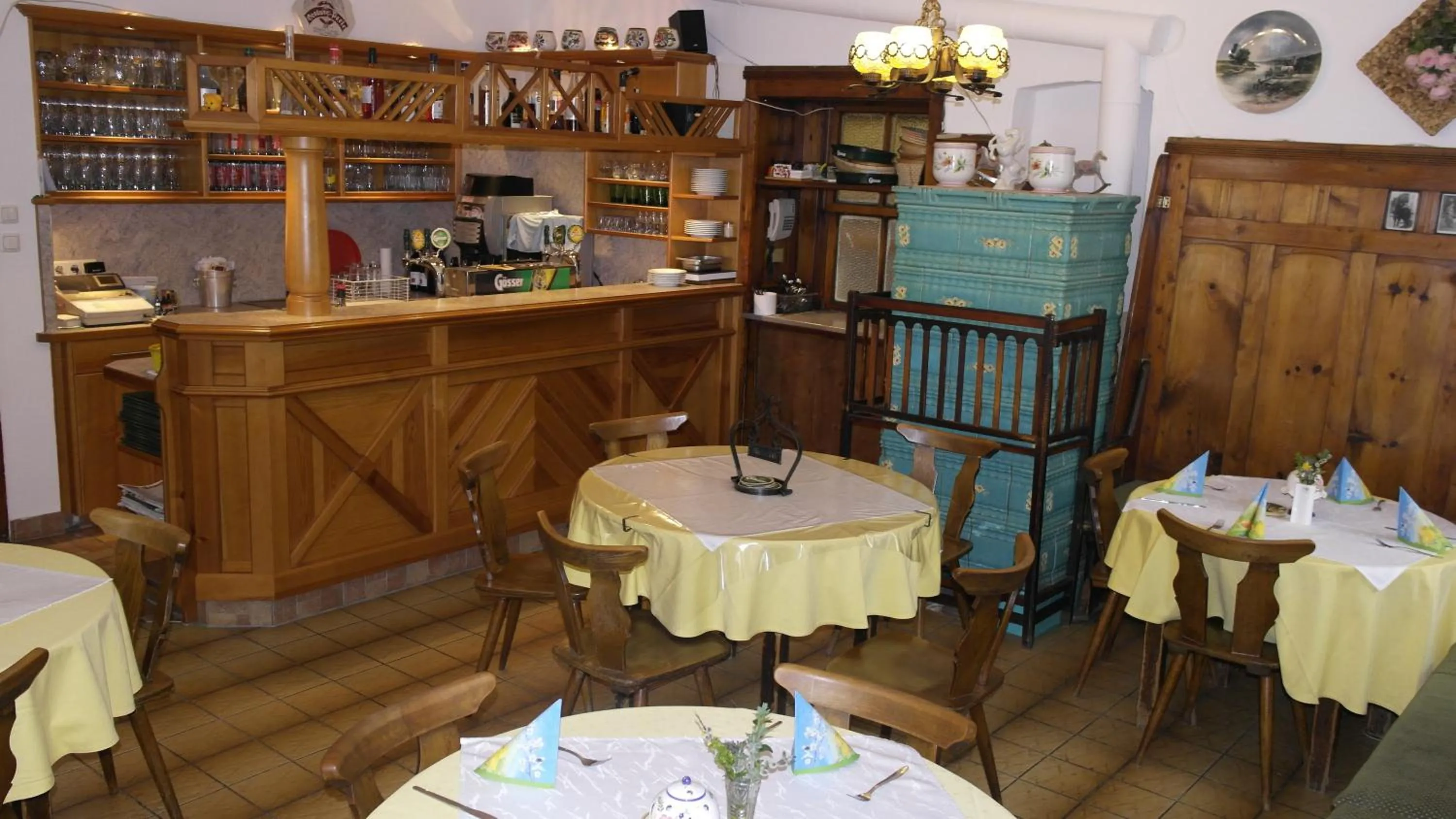 Restaurant/places to eat in Gasthof Zeiser