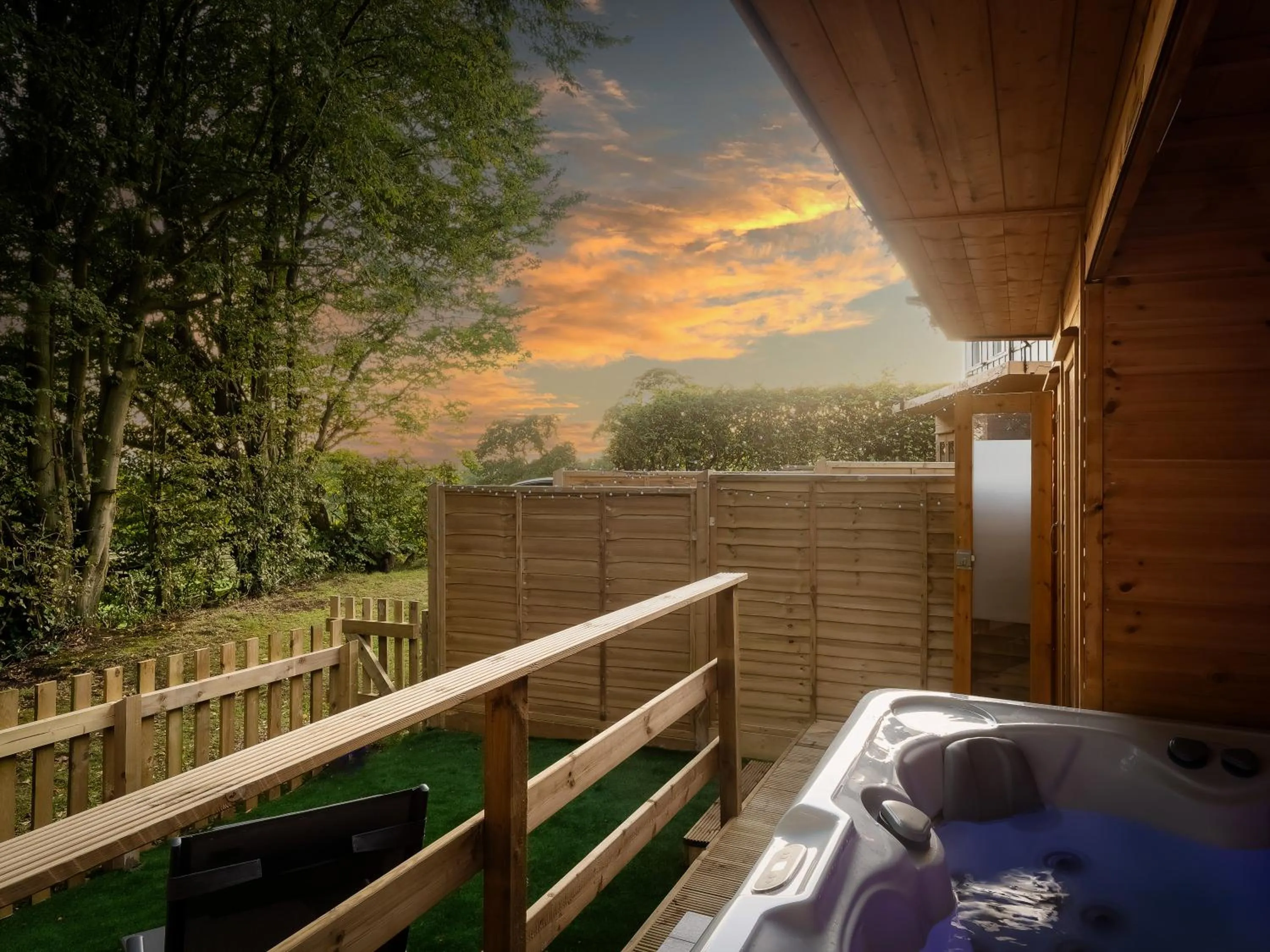 Hot Tub in Higher Trapp Hotel