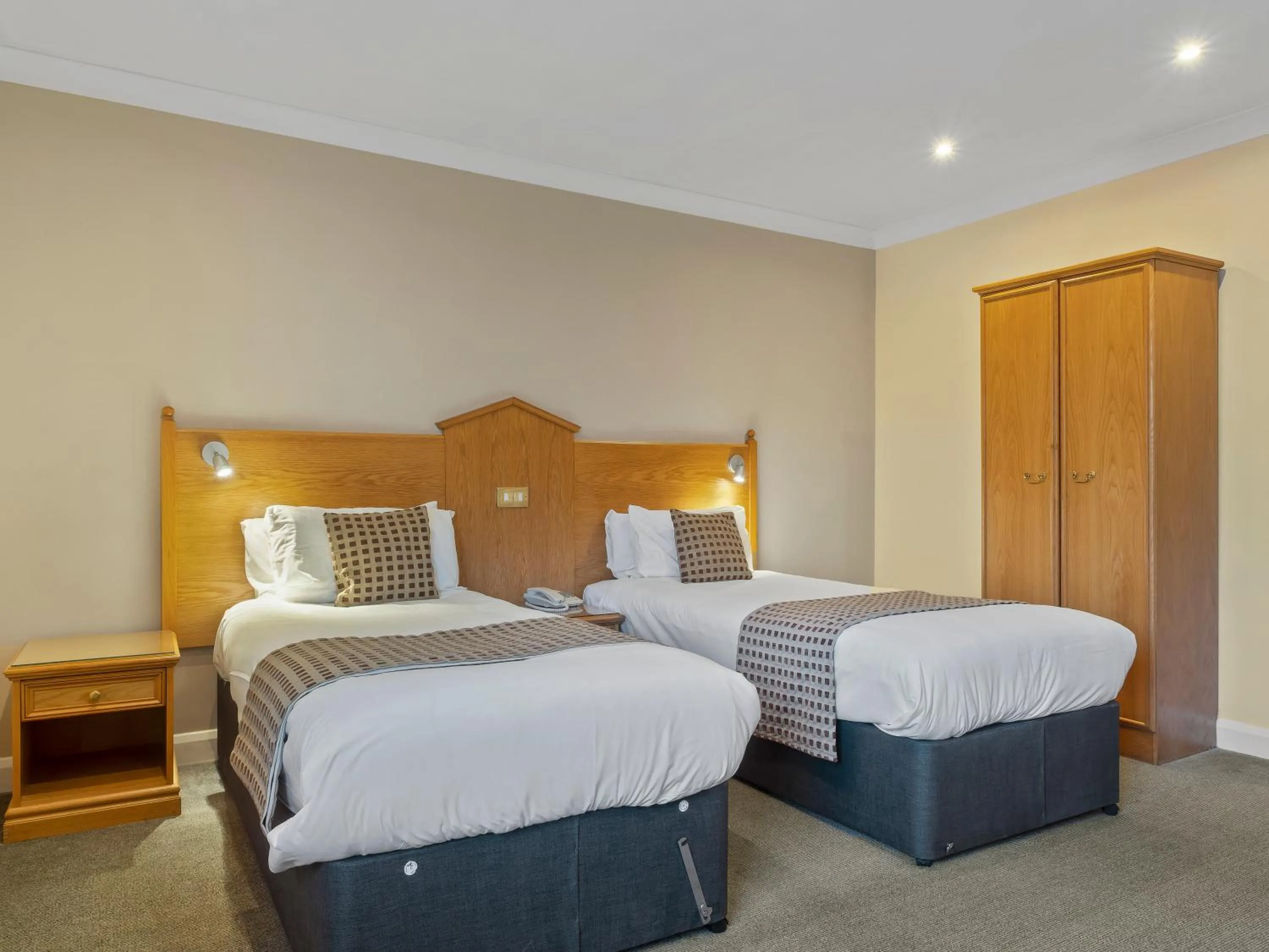 Bed in Higher Trapp Hotel