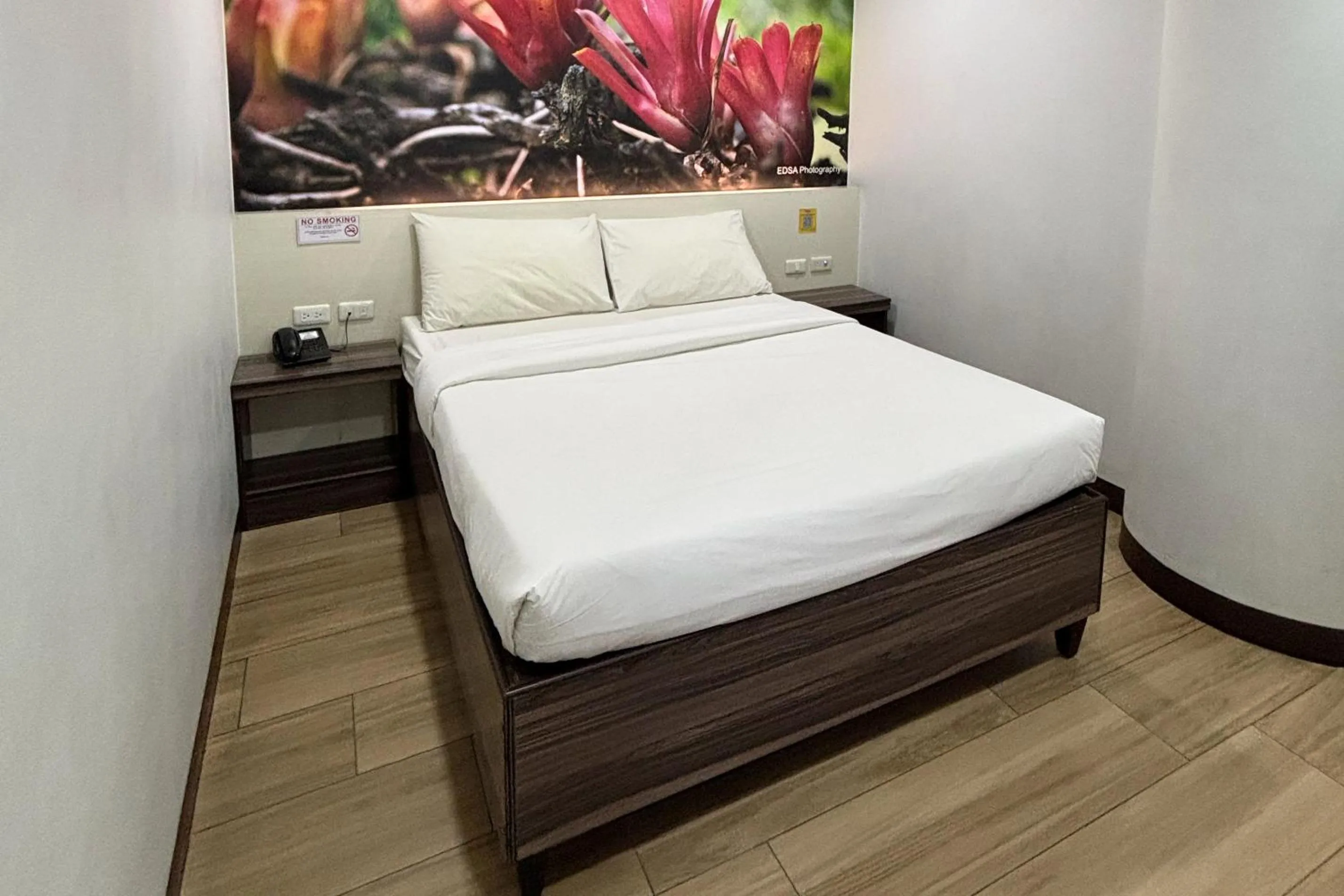 Bed in Sugbutel Family Hotel Cebu powered by Cocotel