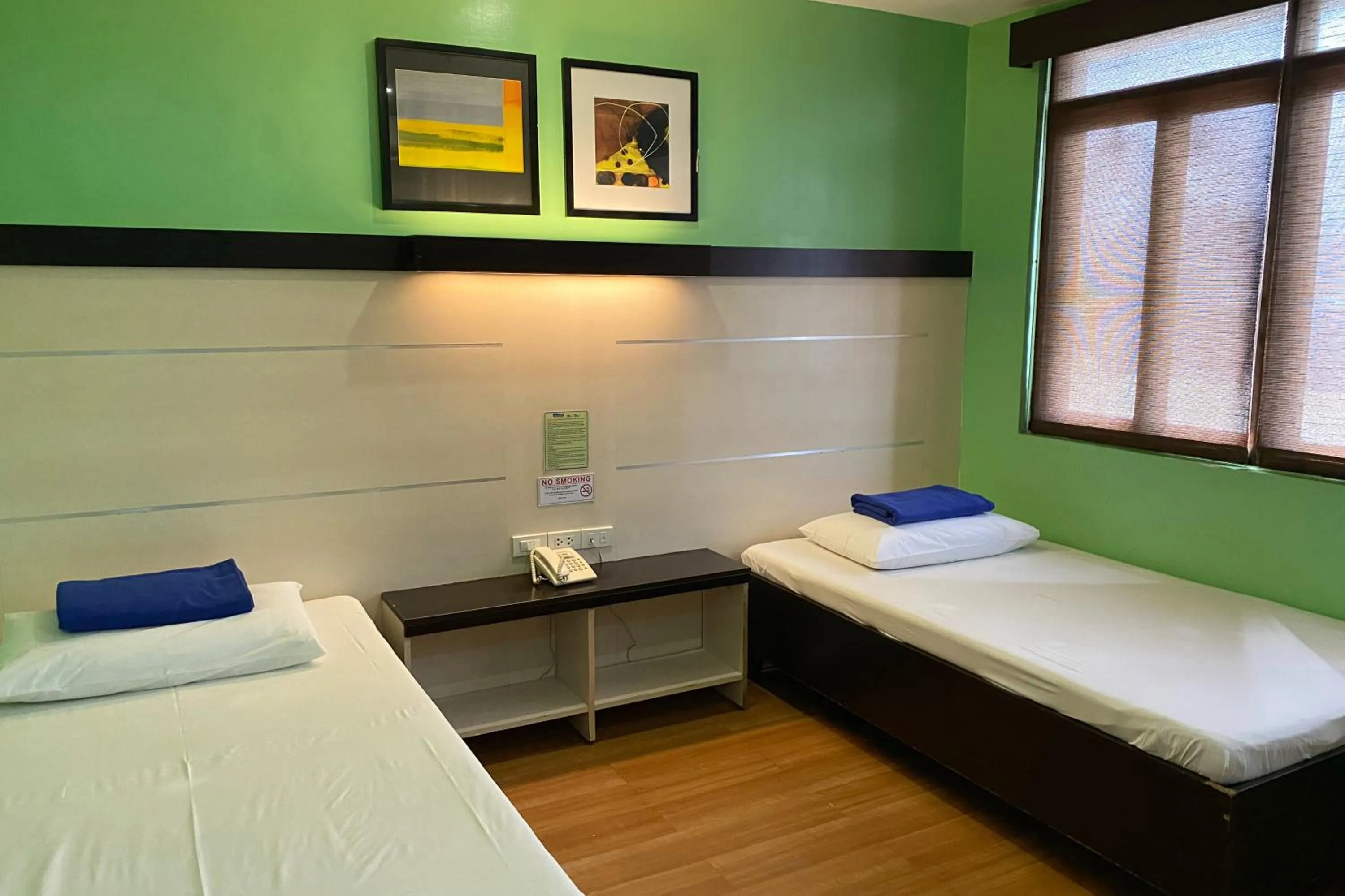 Bed in Sugbutel Family Hotel Cebu powered by Cocotel