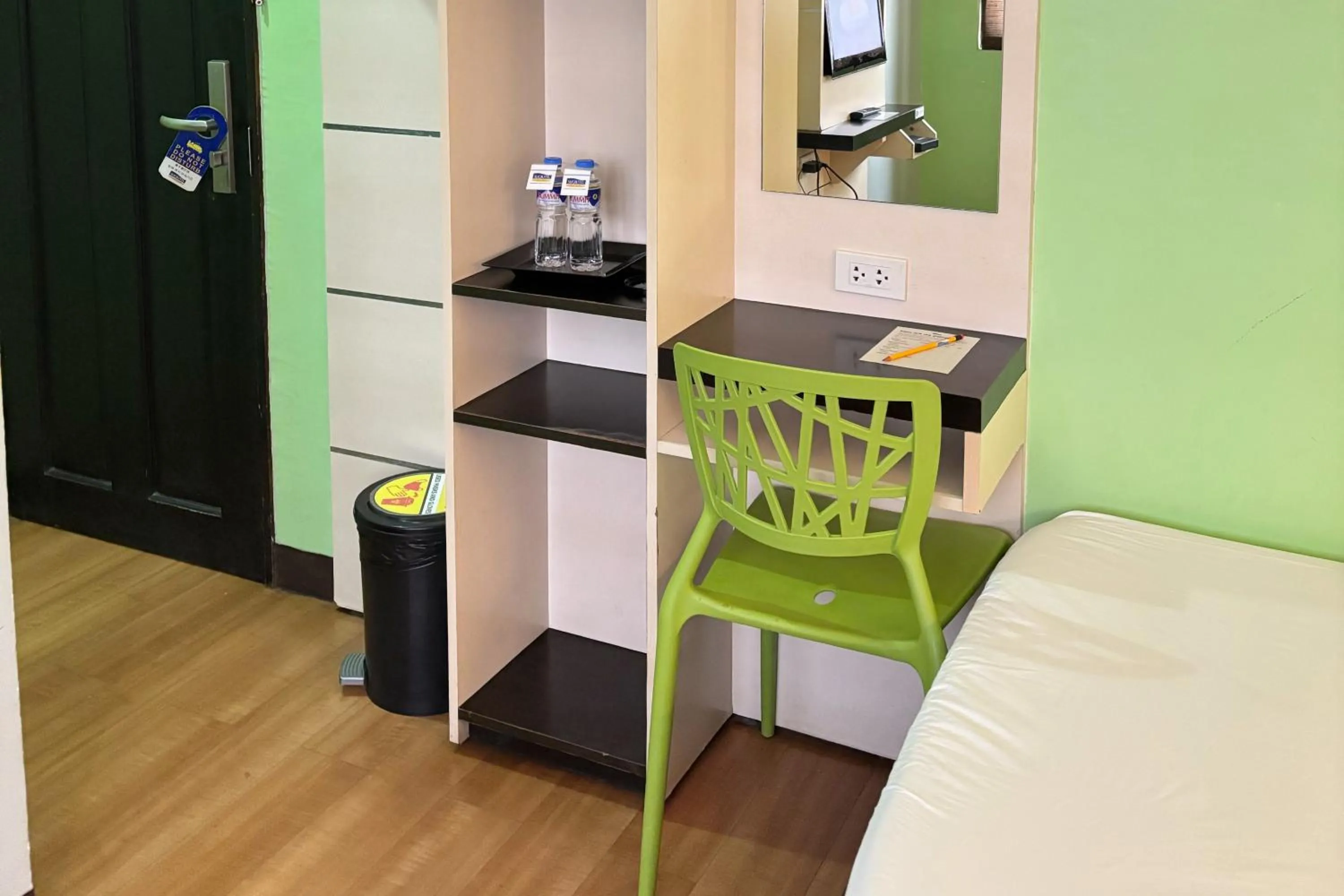 Bed in Sugbutel Family Hotel Cebu powered by Cocotel