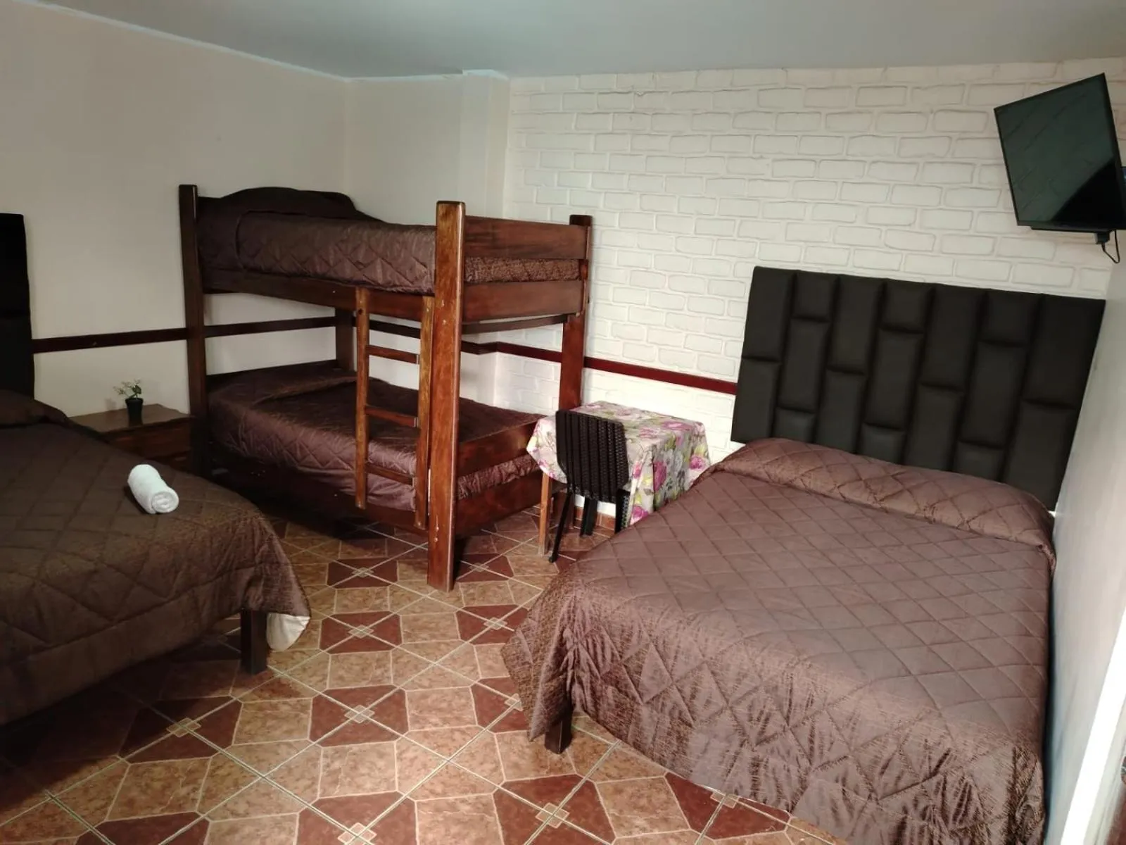 Bed in Hotel San Isidro