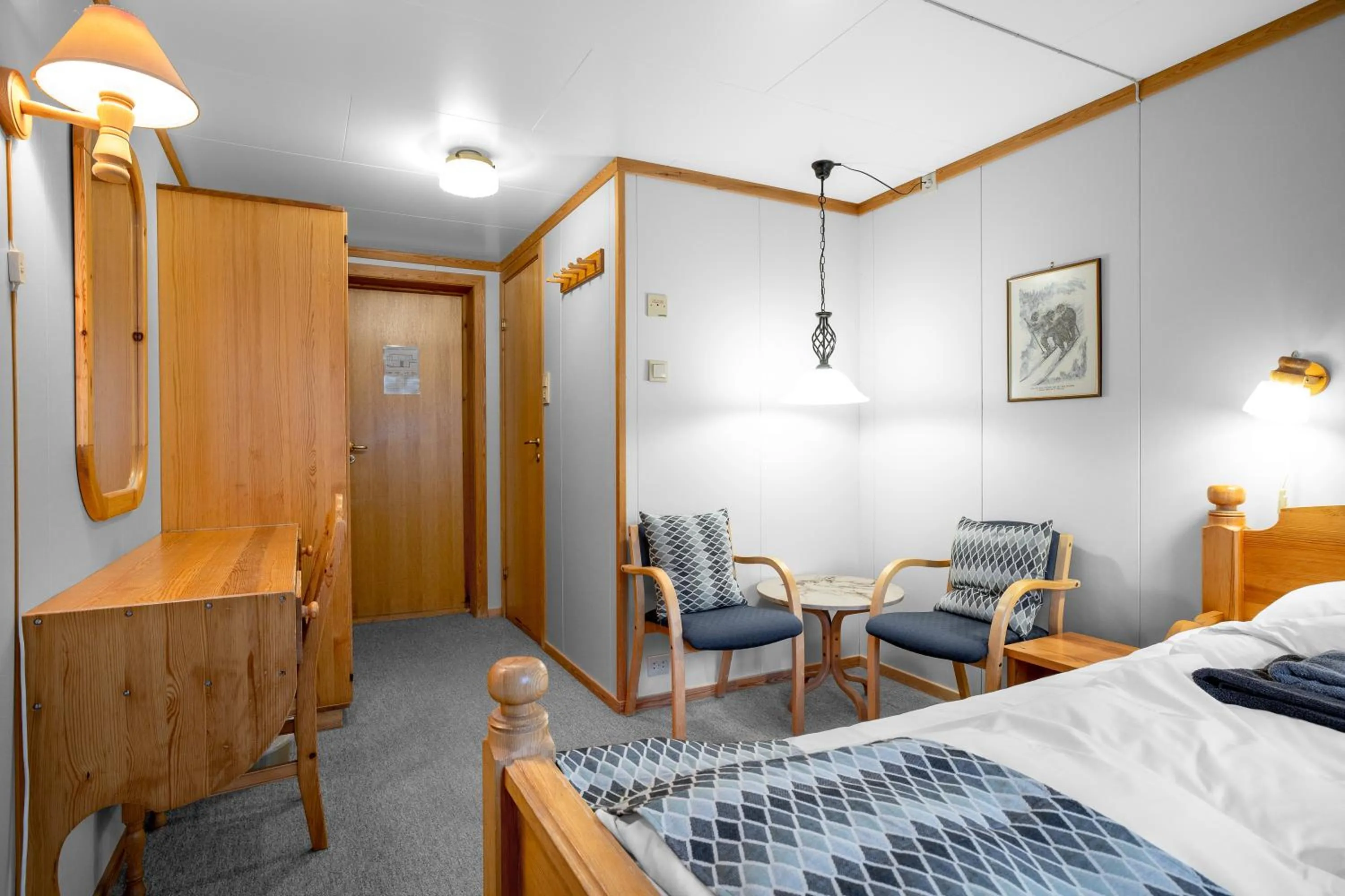 Bed in Smuksjøseter Fjellstue