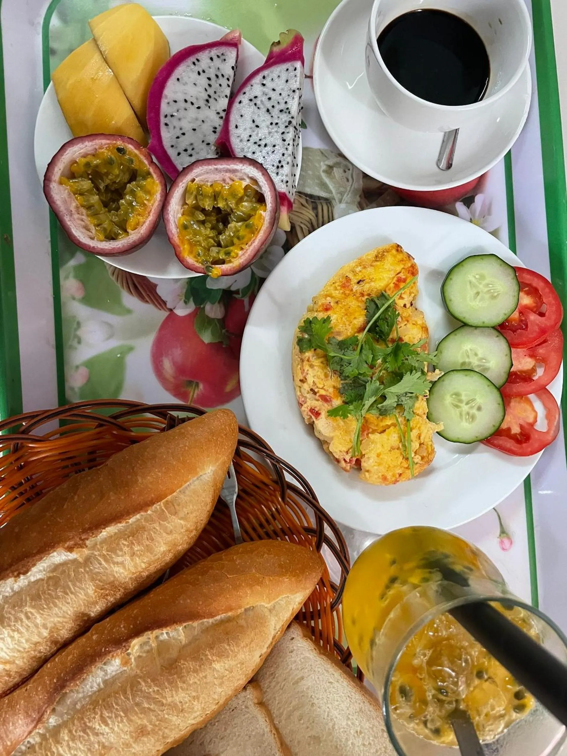 Breakfast in Red House Homestay - Villa