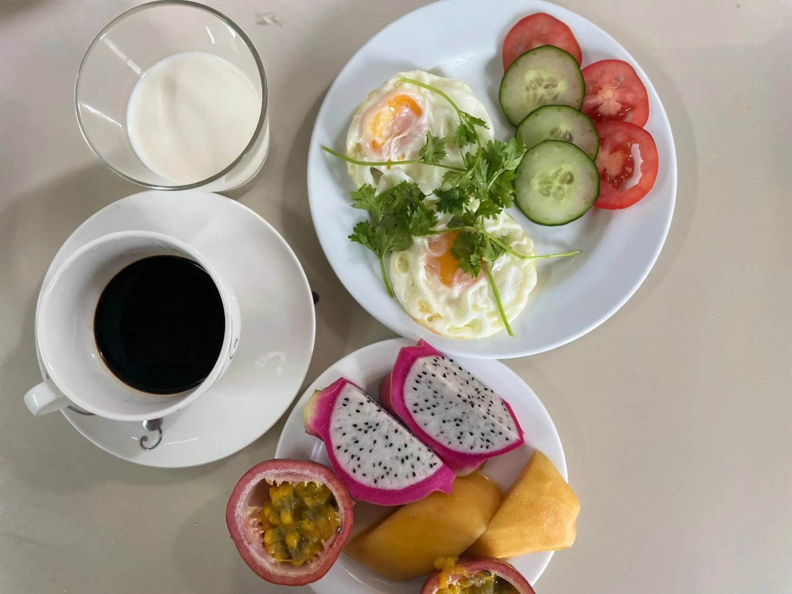 Breakfast in Red House Homestay - Villa