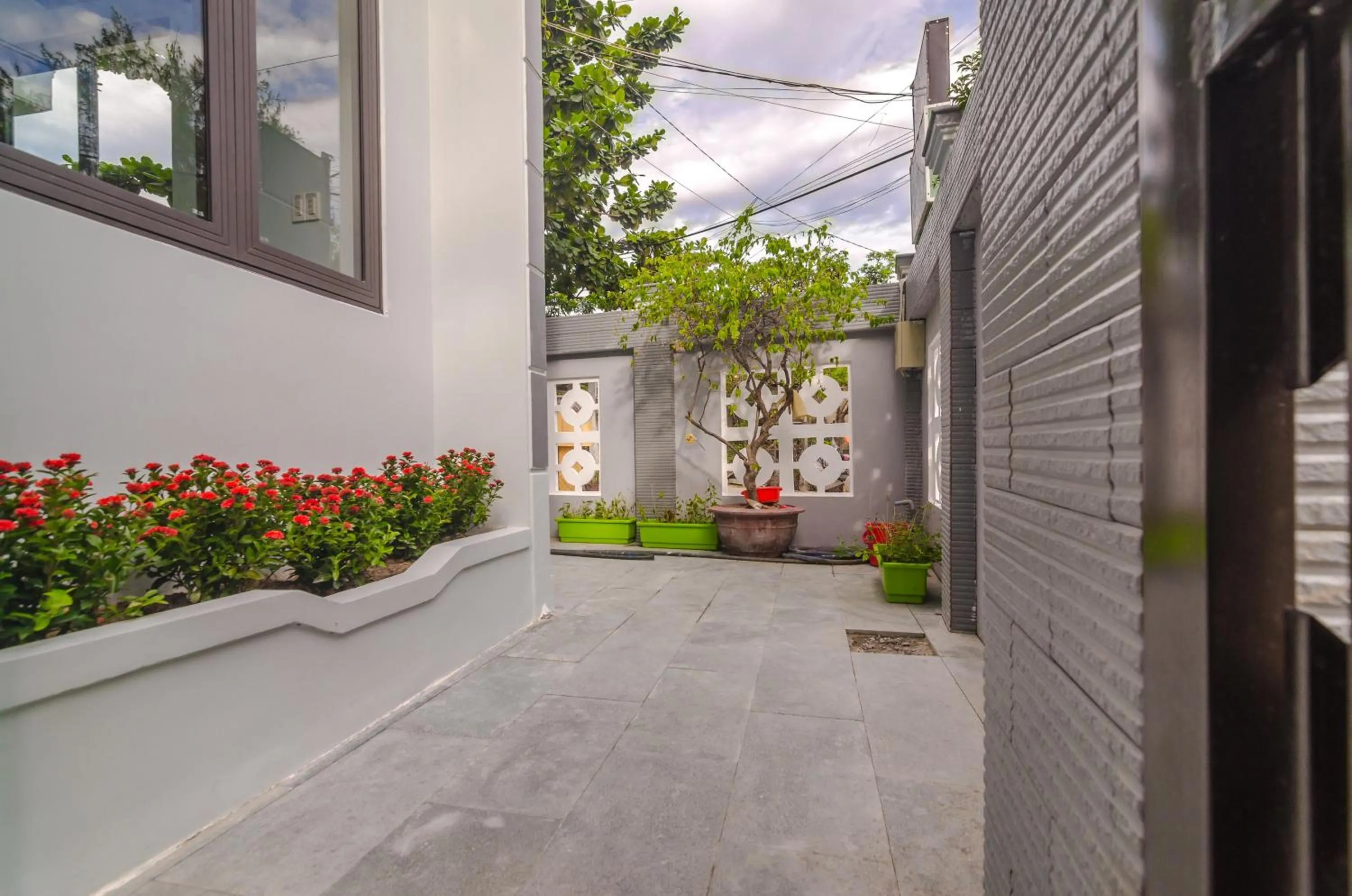 Balcony/Terrace in Tue Tam Garden Villa