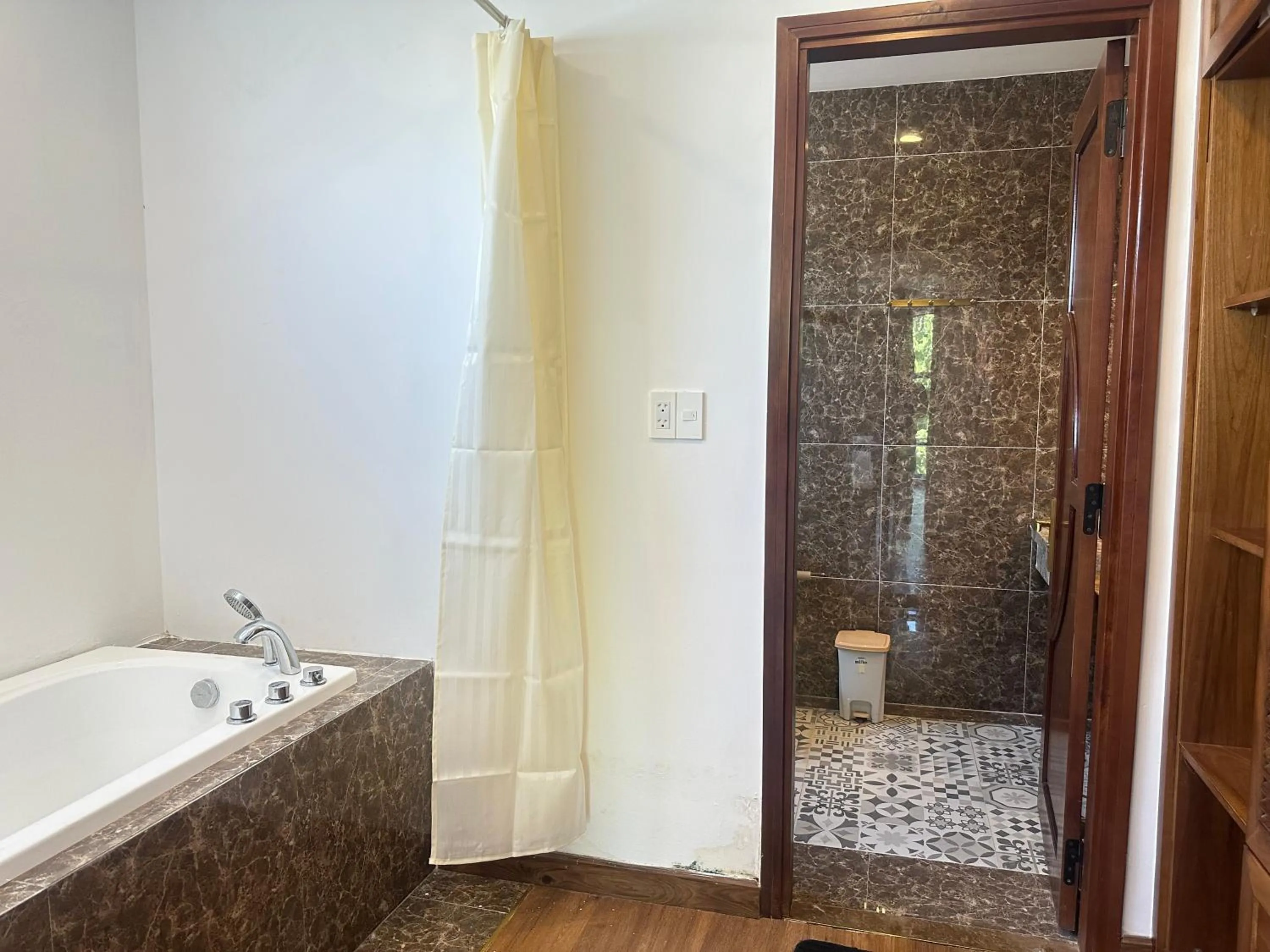 Bathroom in Benzen Villas Nha Trang