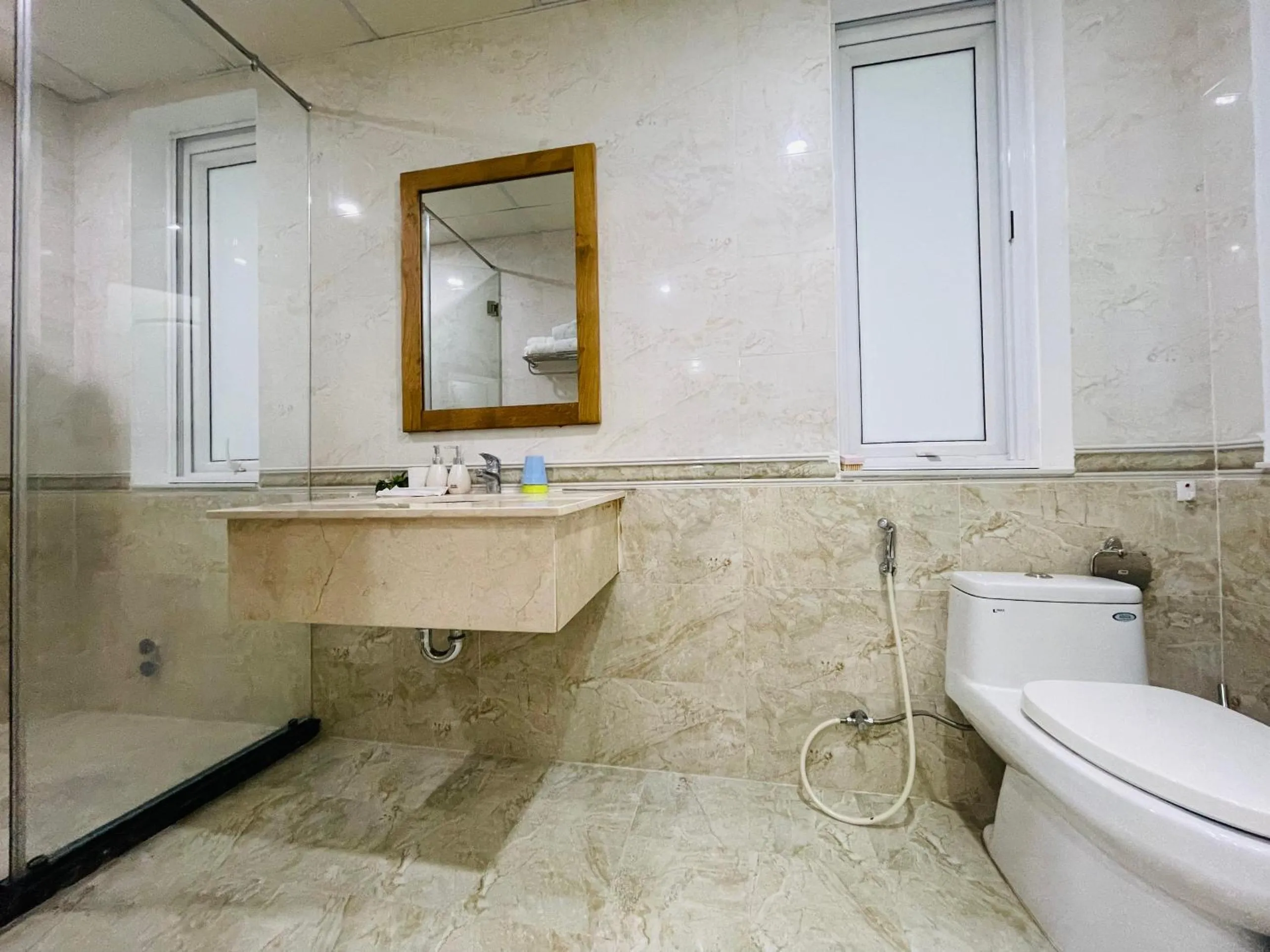 Toilet in Benzen Villas Nha Trang